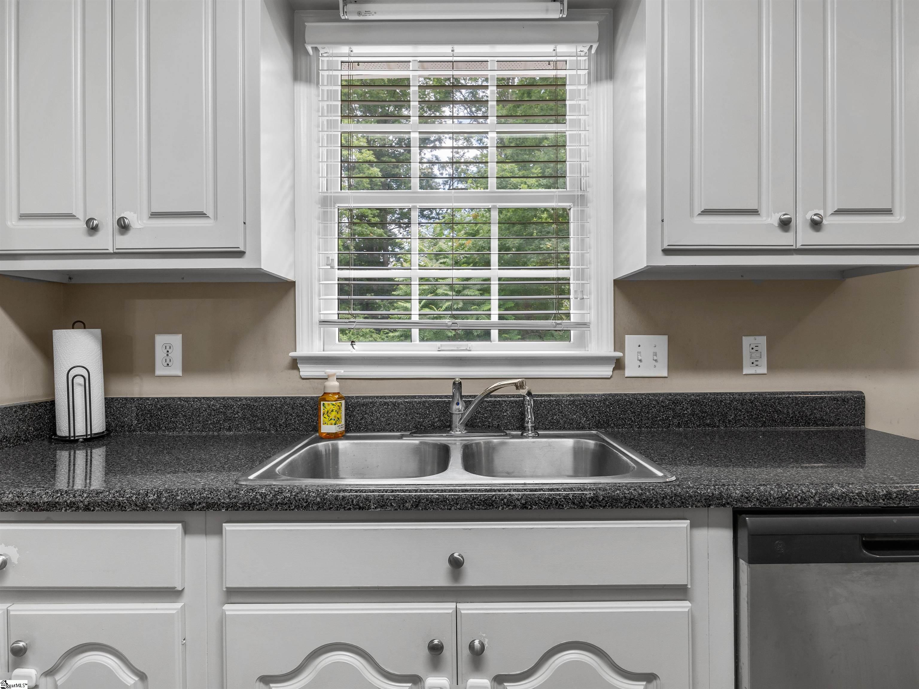 315 Double Bridge Road Boiling Springs, SC 29316