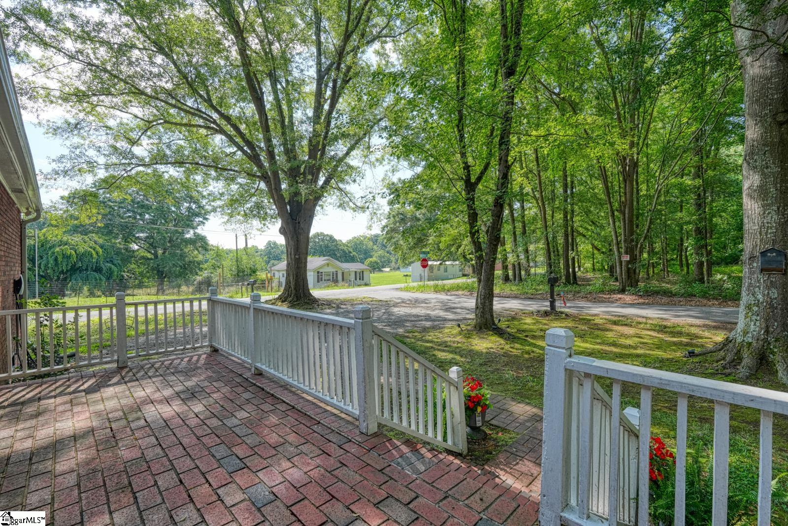 110 Chapman Circle Spartanburg, SC 29307