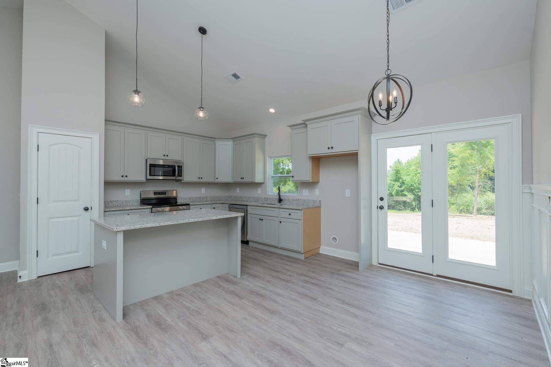 502 Hellams Road Gray Court, SC 29645