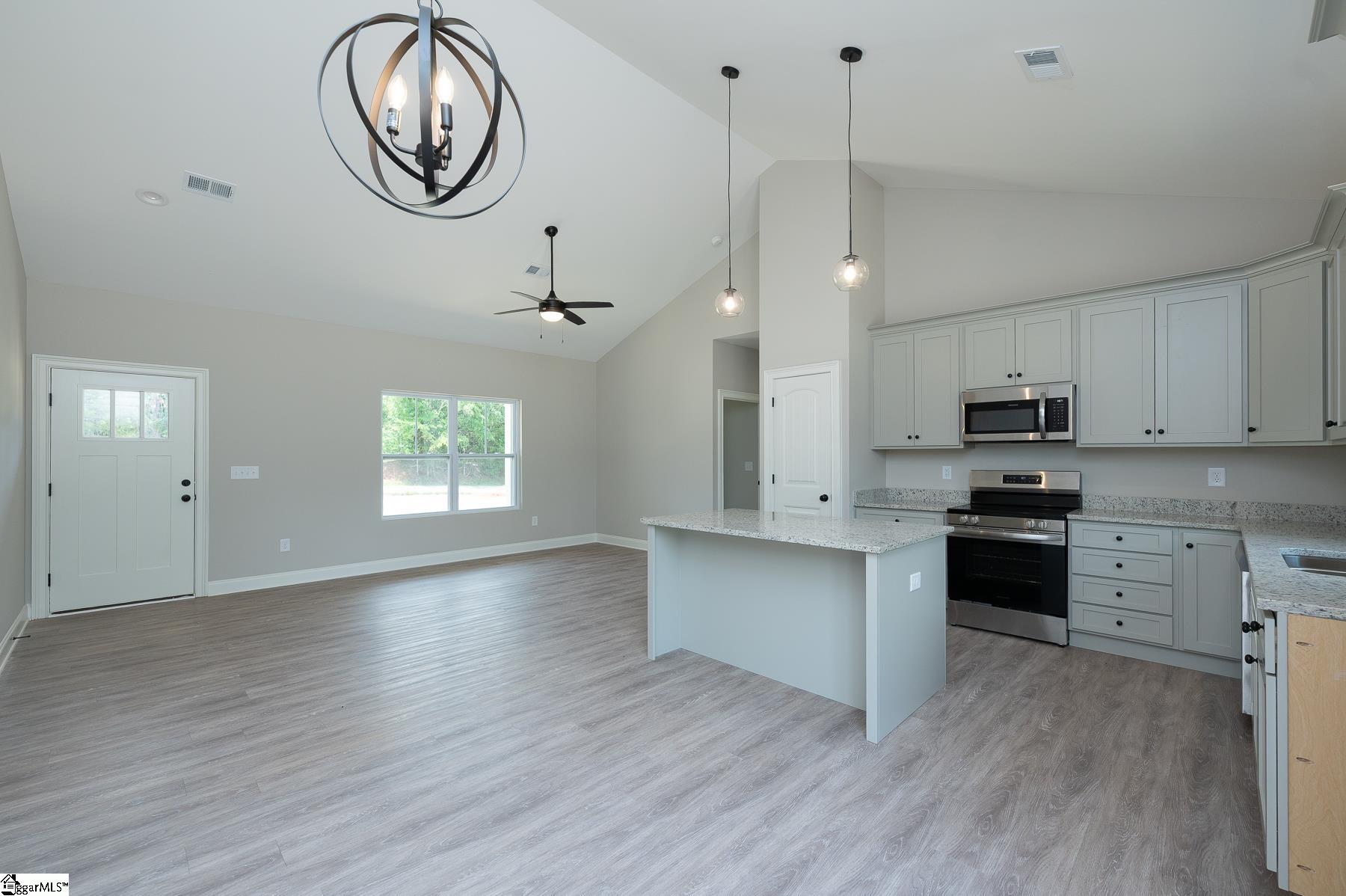 502 Hellams Road Gray Court, SC 29645