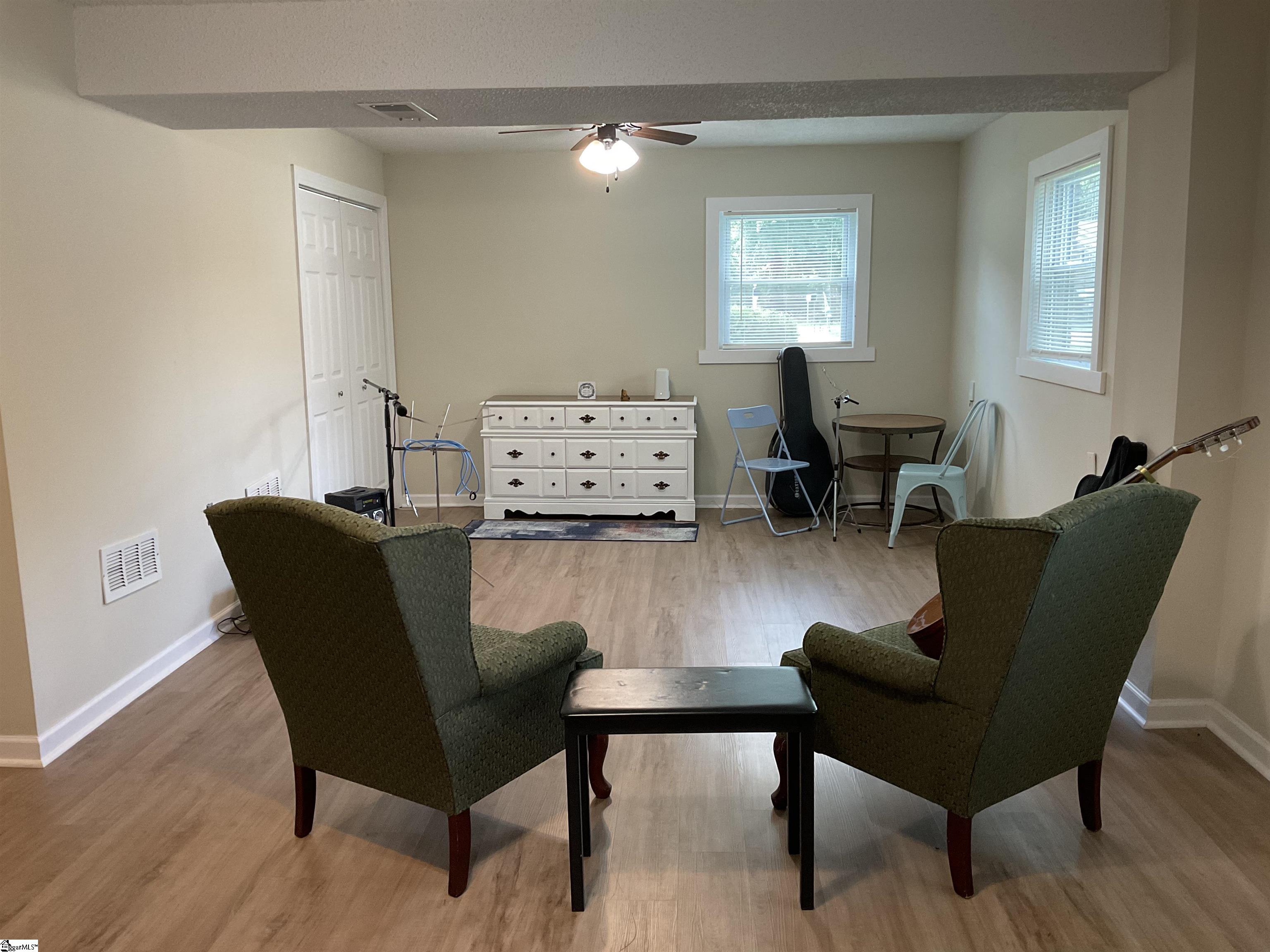 407 Old Farm Road Moore, SC 29539