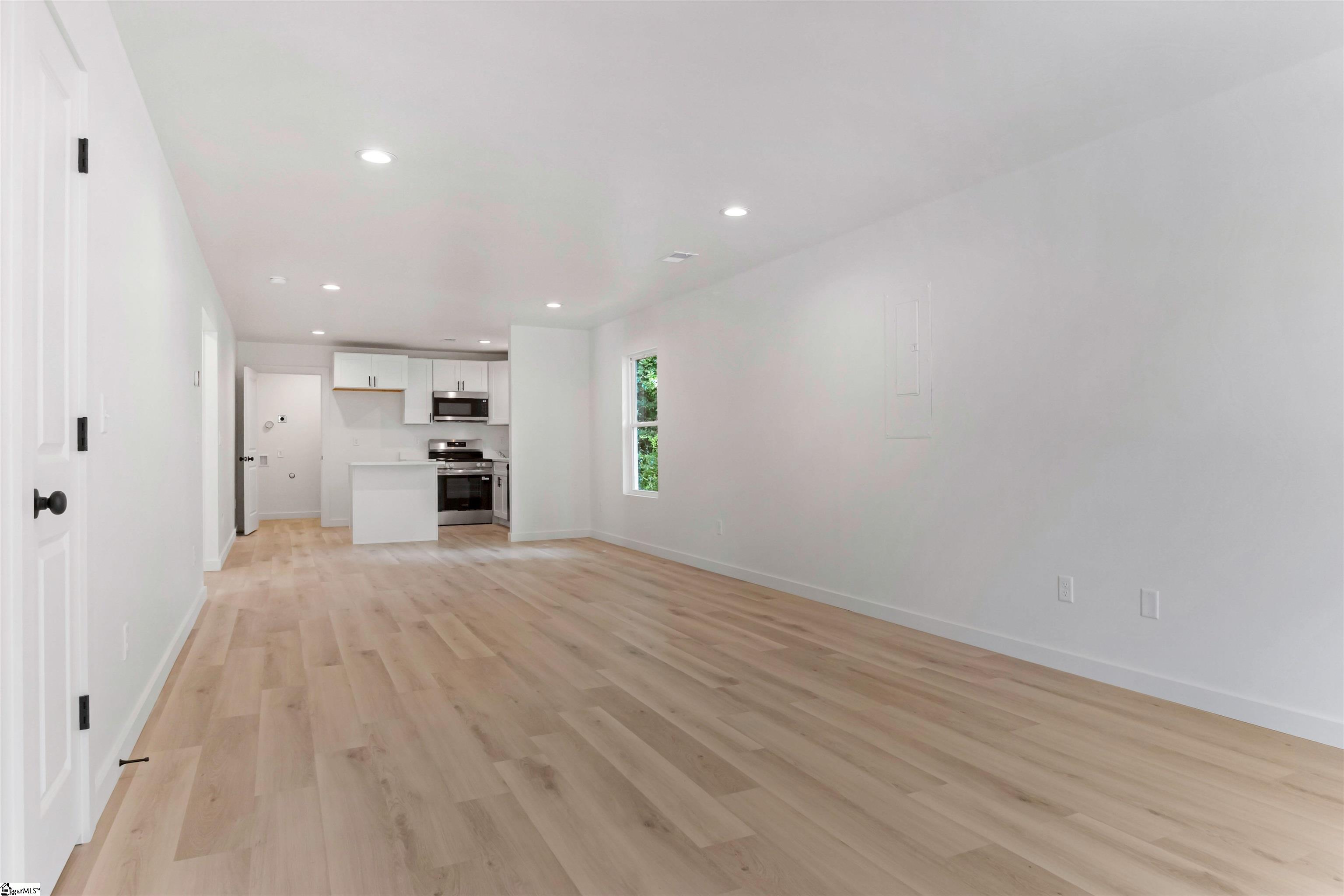 353 St Andrews Street Spartanburg, SC 29306