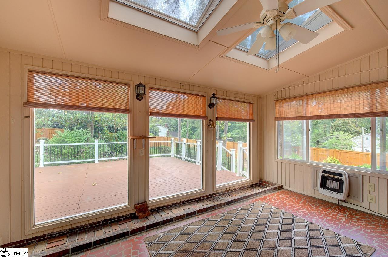 5 Fernwood Drive Taylors, SC 29687