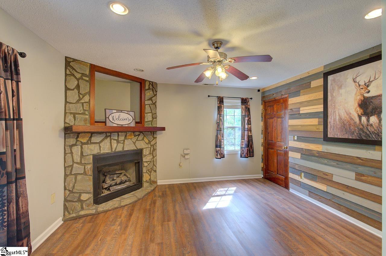 189 Caledonia Road Landrum, SC 29356