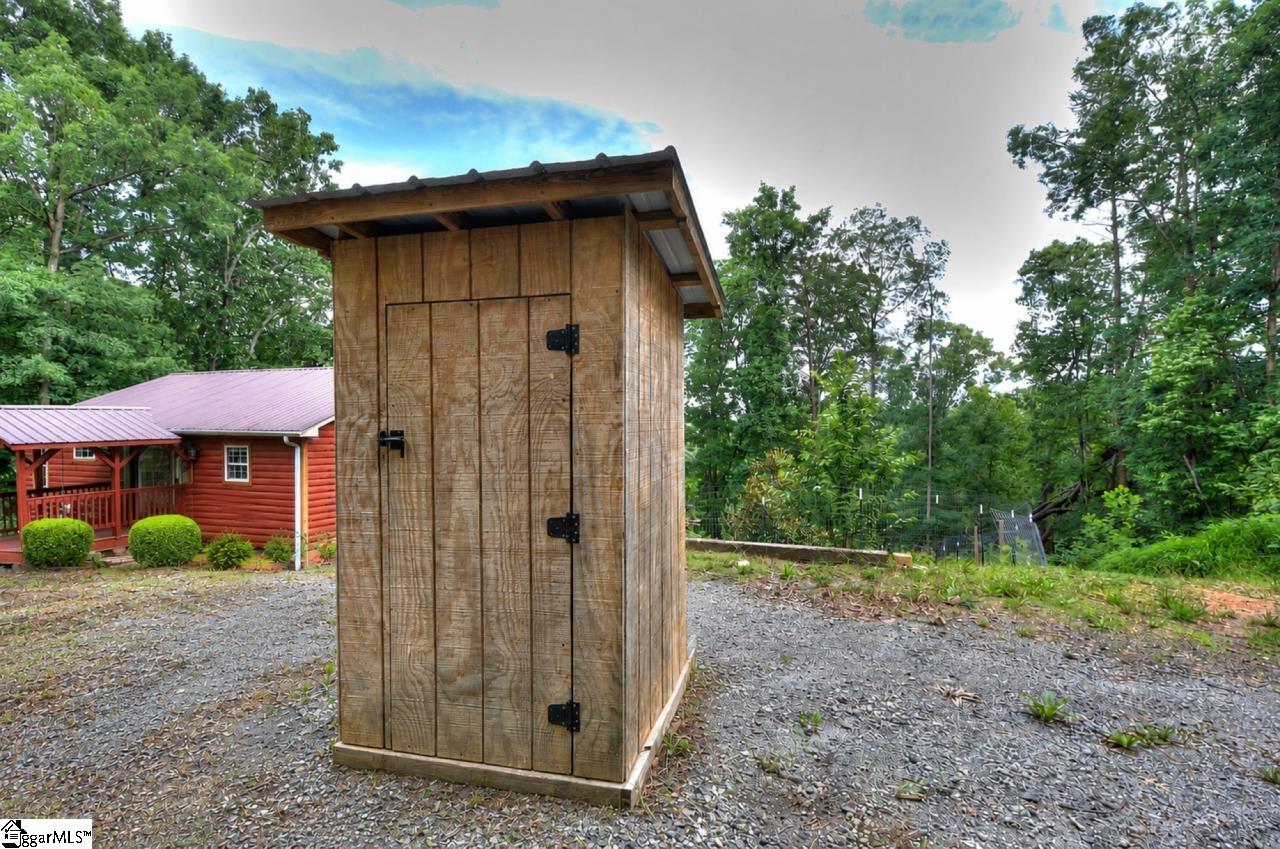 189 Caledonia Road Landrum, SC 29356