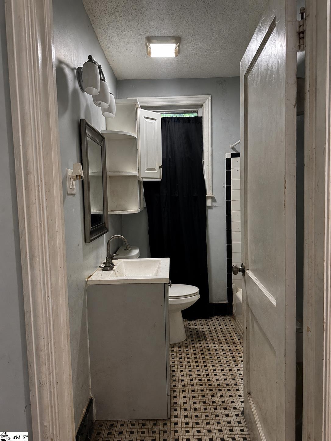 109 Neely Avenue Spartanburg, SC 29302