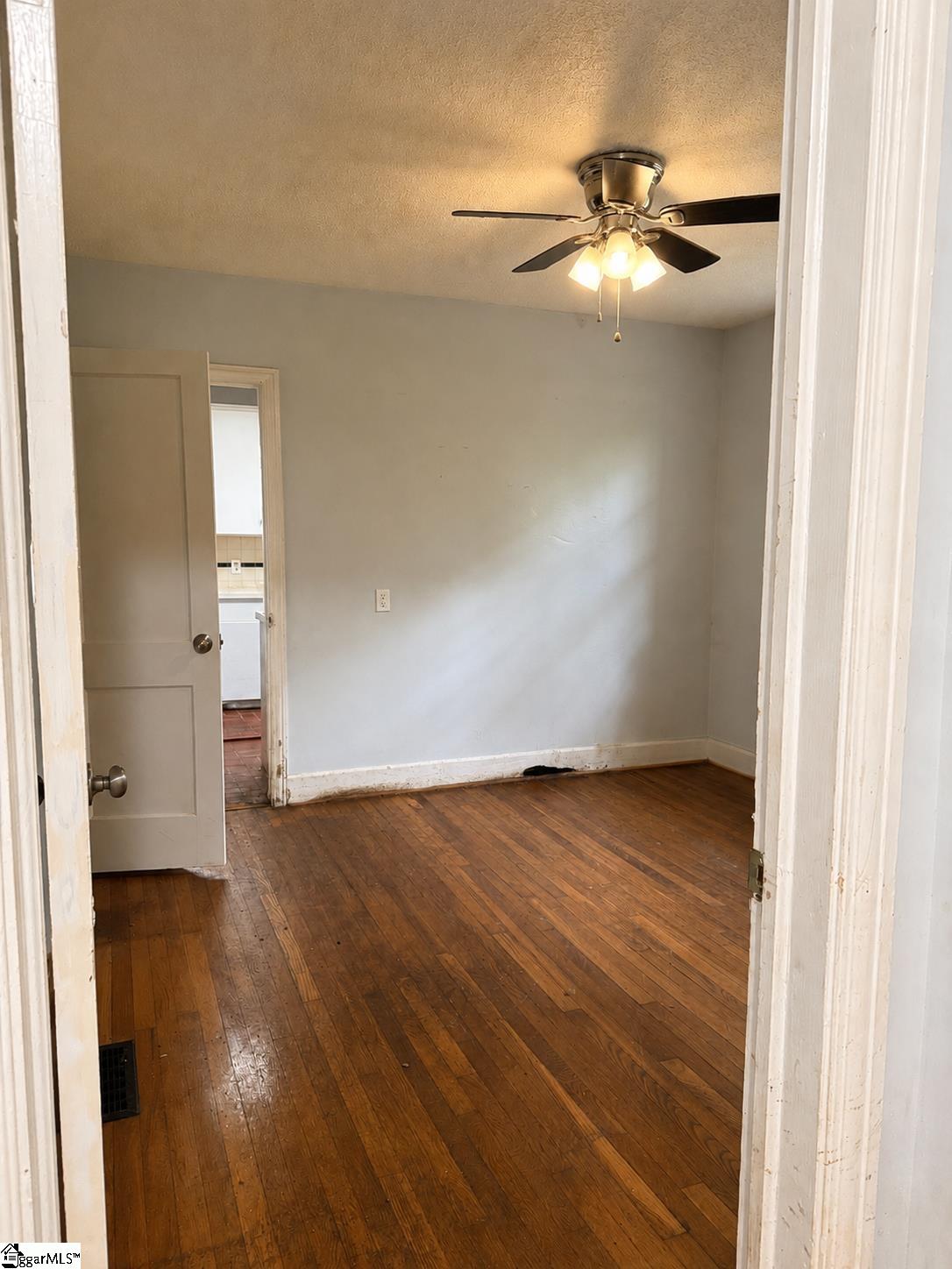 109 Neely Avenue Spartanburg, SC 29302