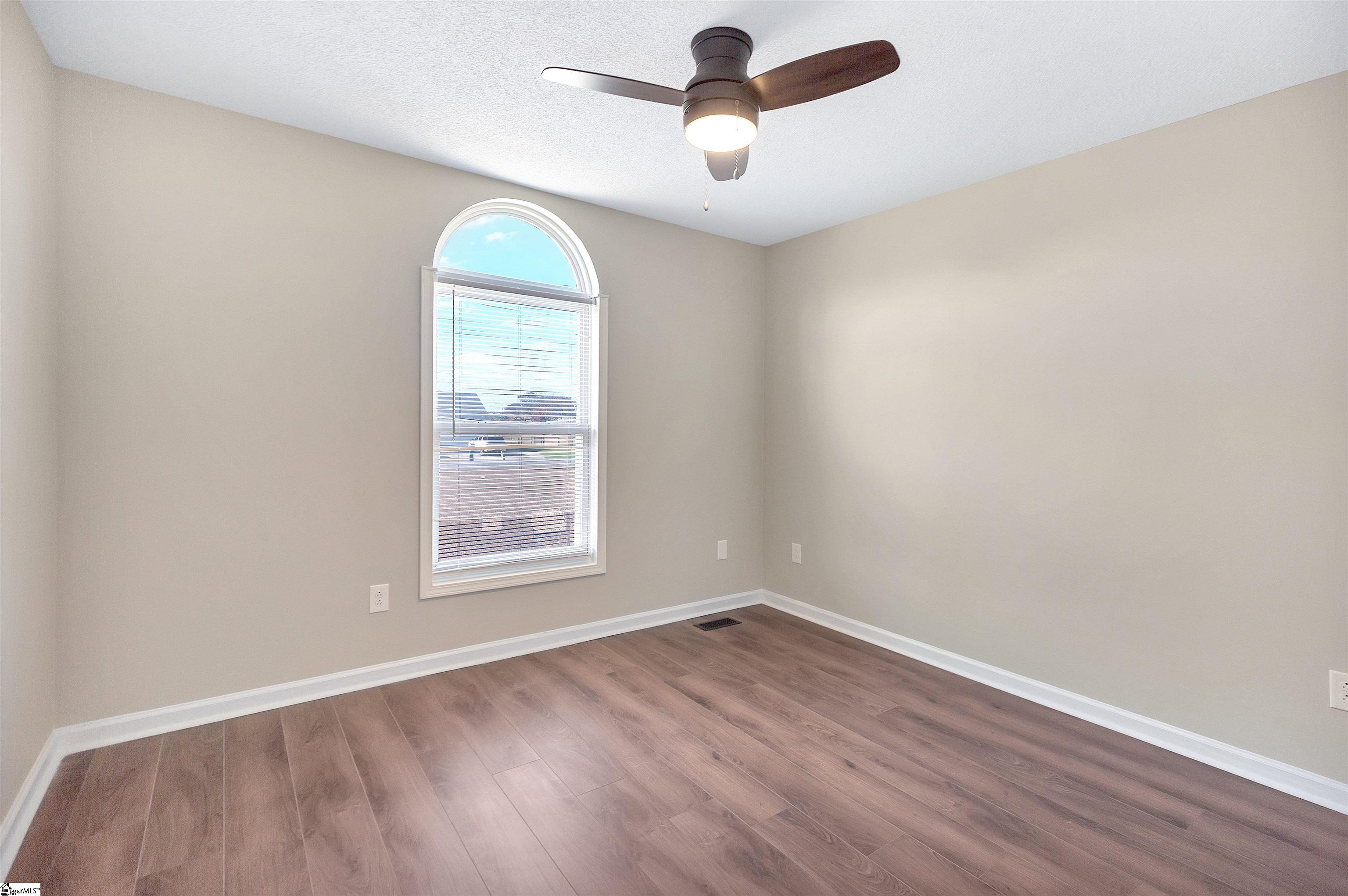 114 Meadowood Drive Anderson, SC 29626