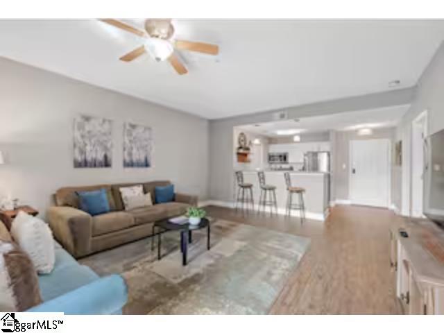 10 E Washington Street UNIT Unit 2i Greenville, SC 29601