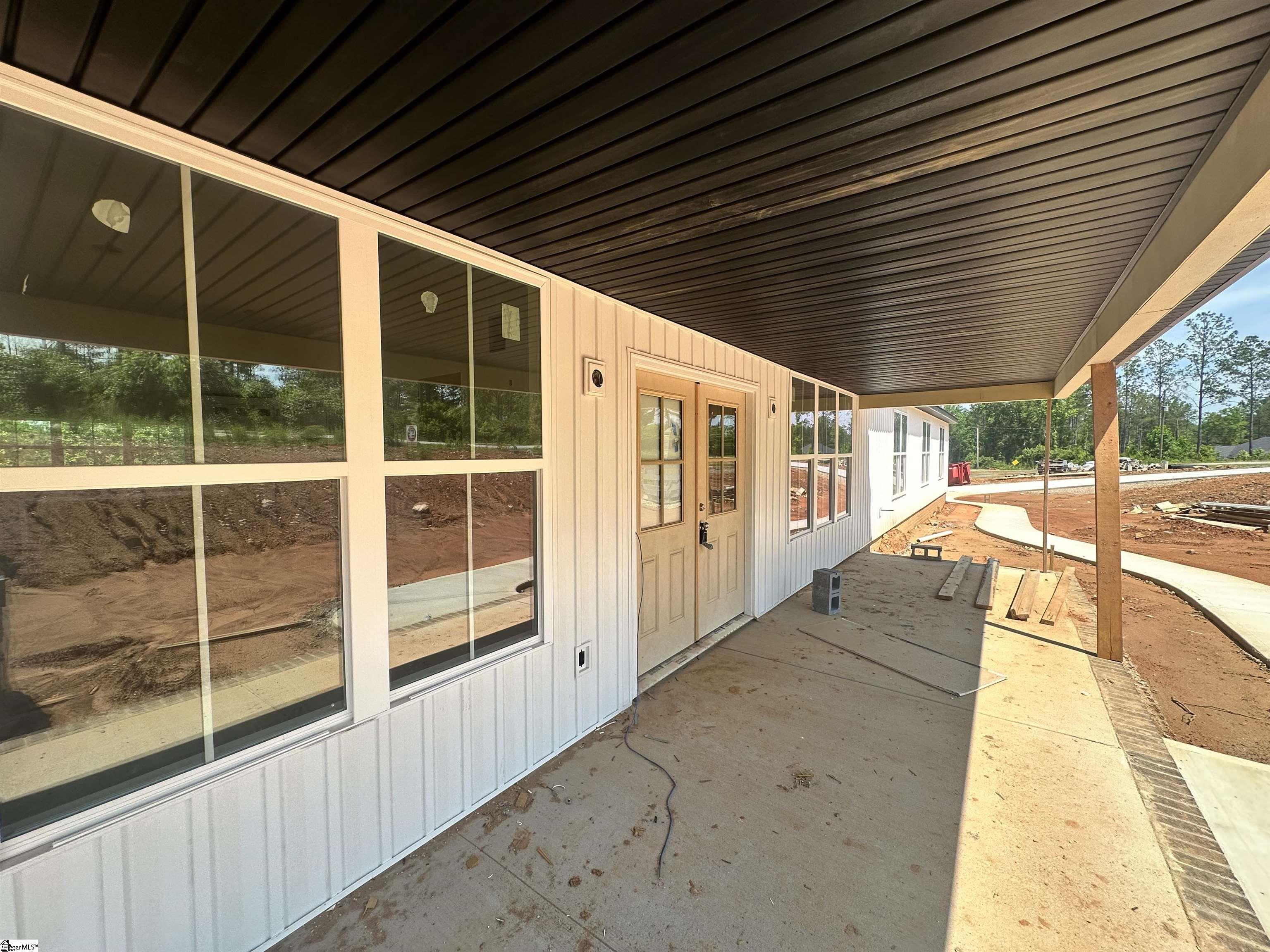 850 Cattle Drive Laurens, SC 29360