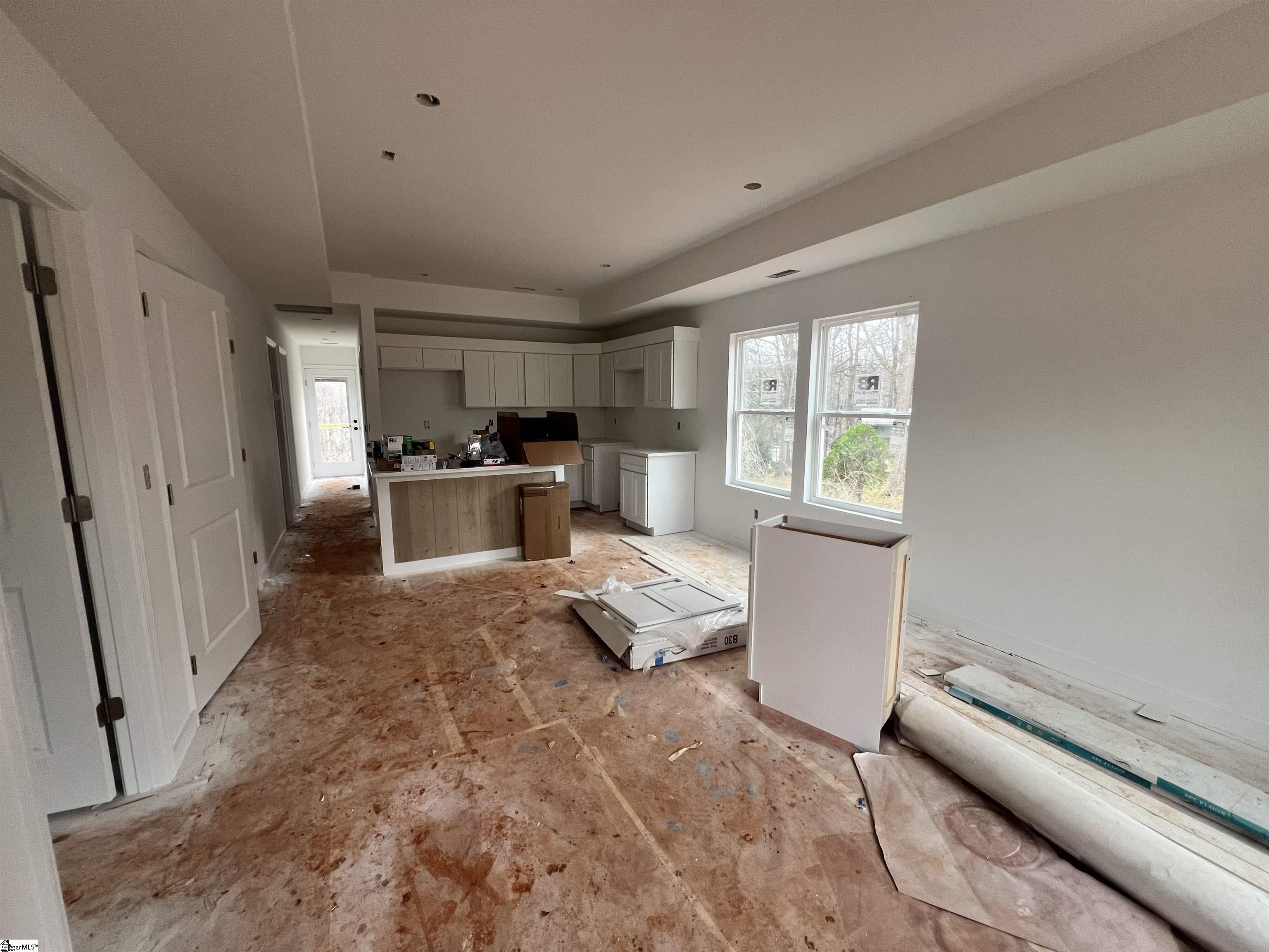 142/144 Andover Road Spartanburg, SC 29322
