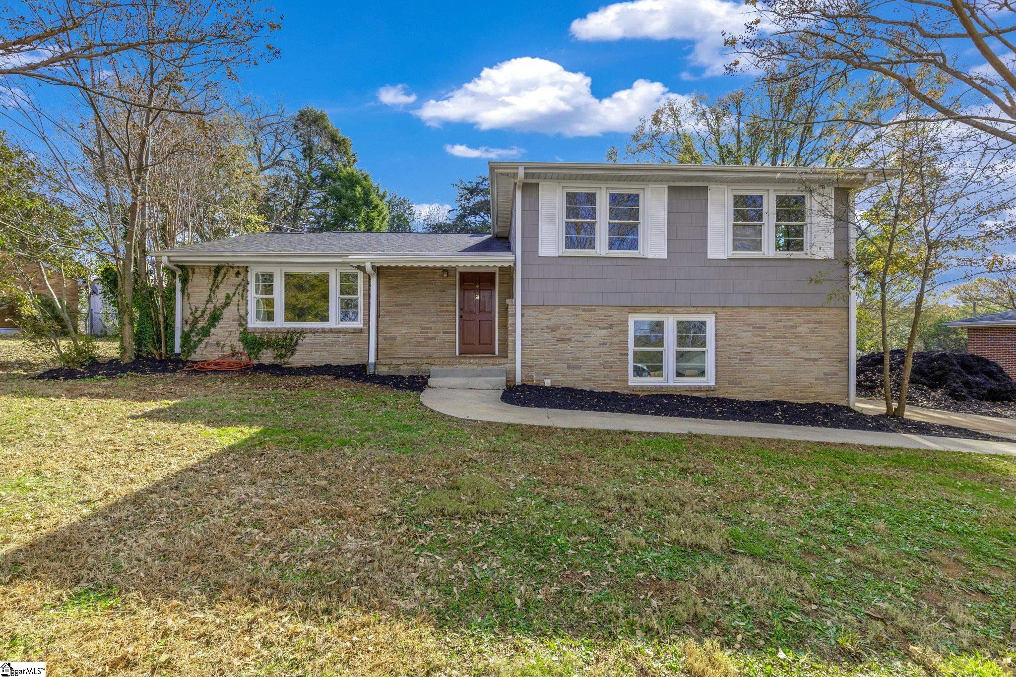 24 N Harbor Drive Greenville, SC 29611