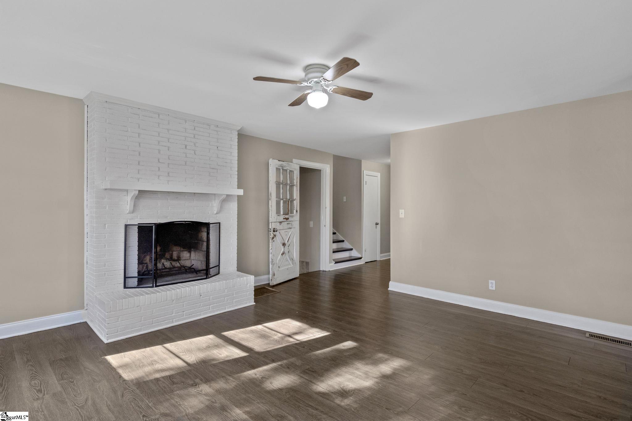 24 N Harbor Drive Greenville, SC 29611