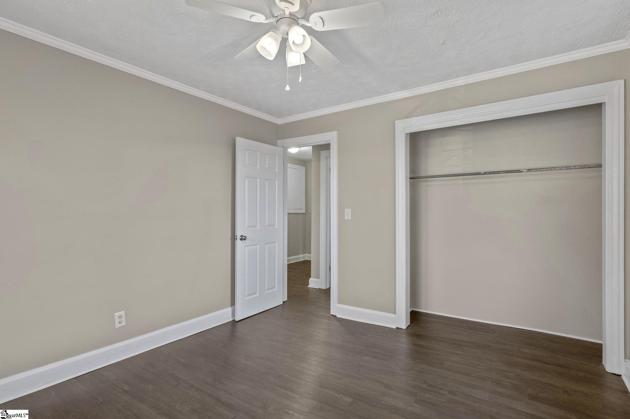 24 N Harbor Drive Greenville, SC 29611