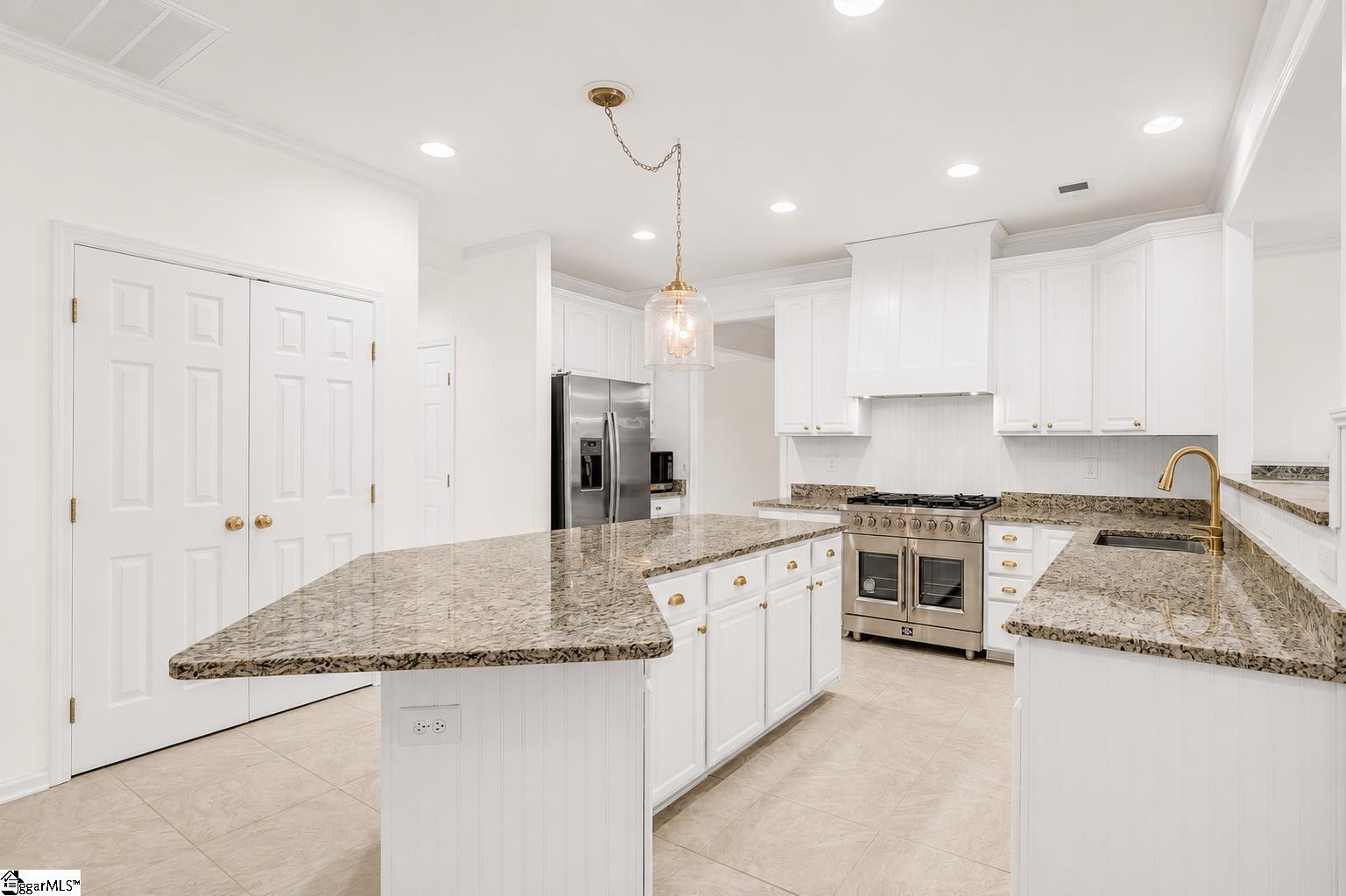 15 Meadow Rose Drive Travelers Rest, SC 29690