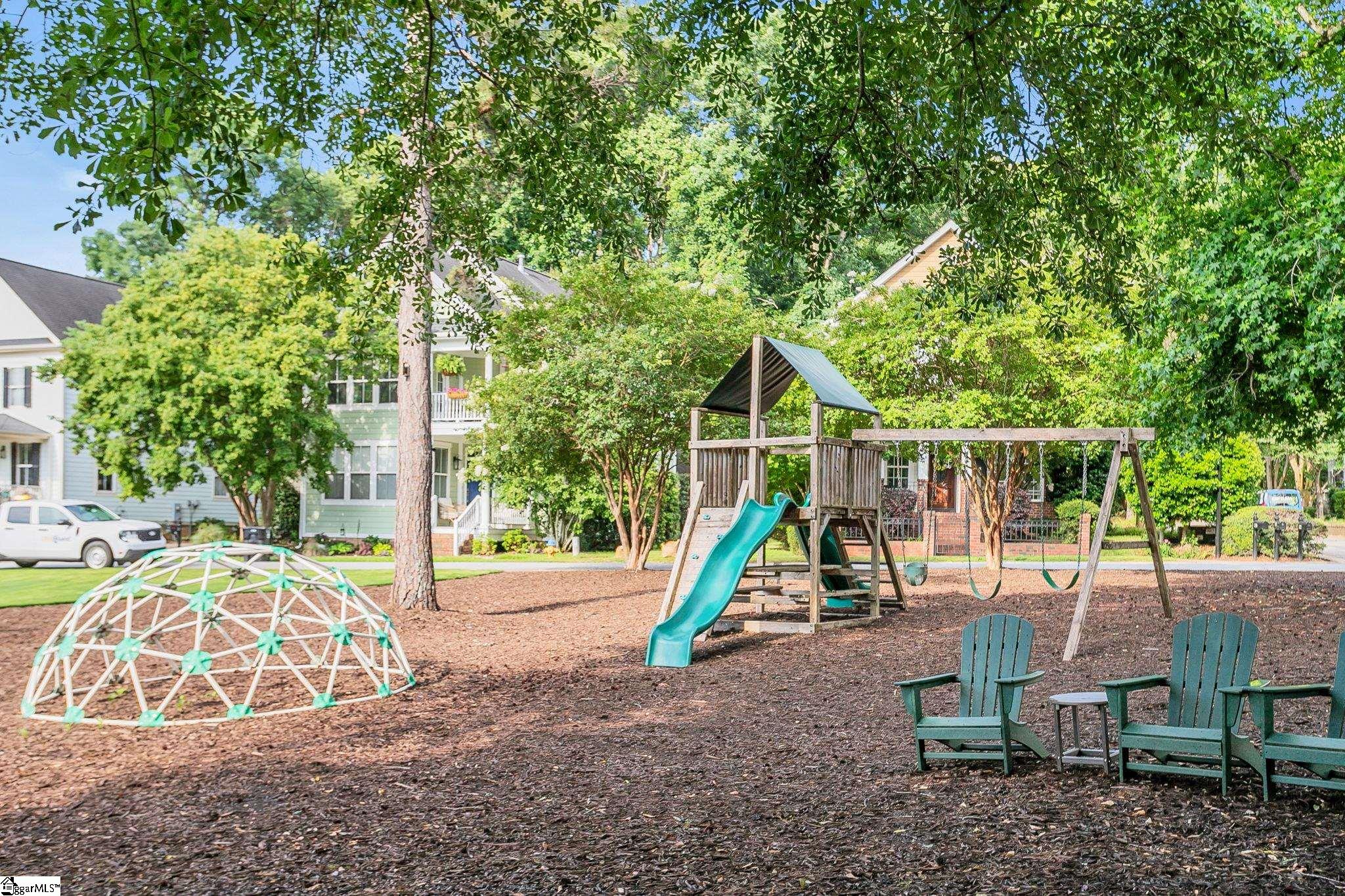 126 Chessington Lane Simpsonville, SC 29681