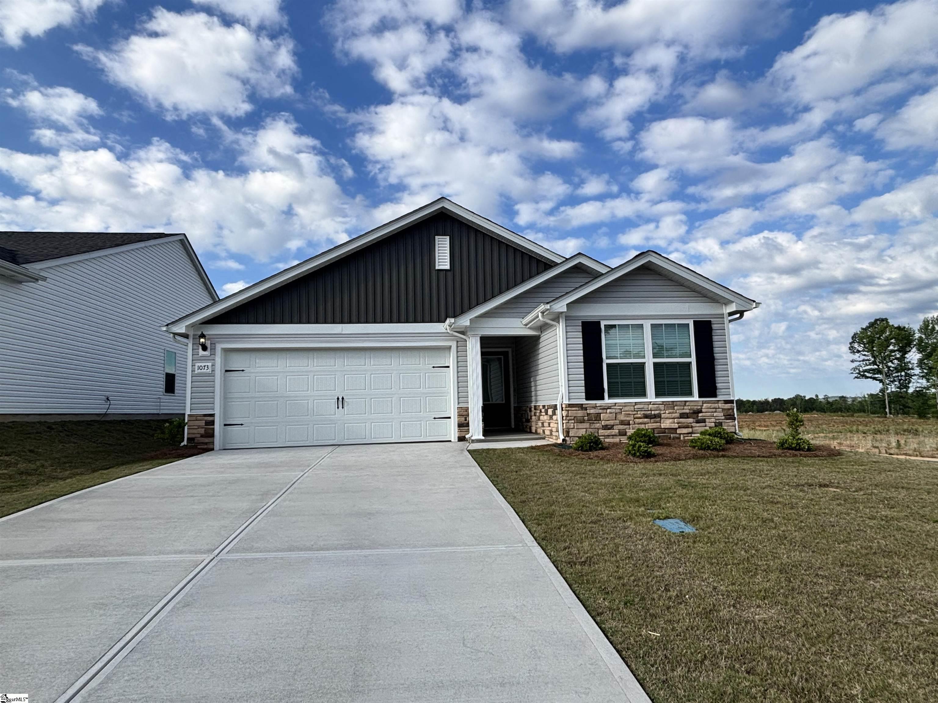 1073 Mossy Oak Drive, Moore SC 29369,Moore,Spartanburg,Residential