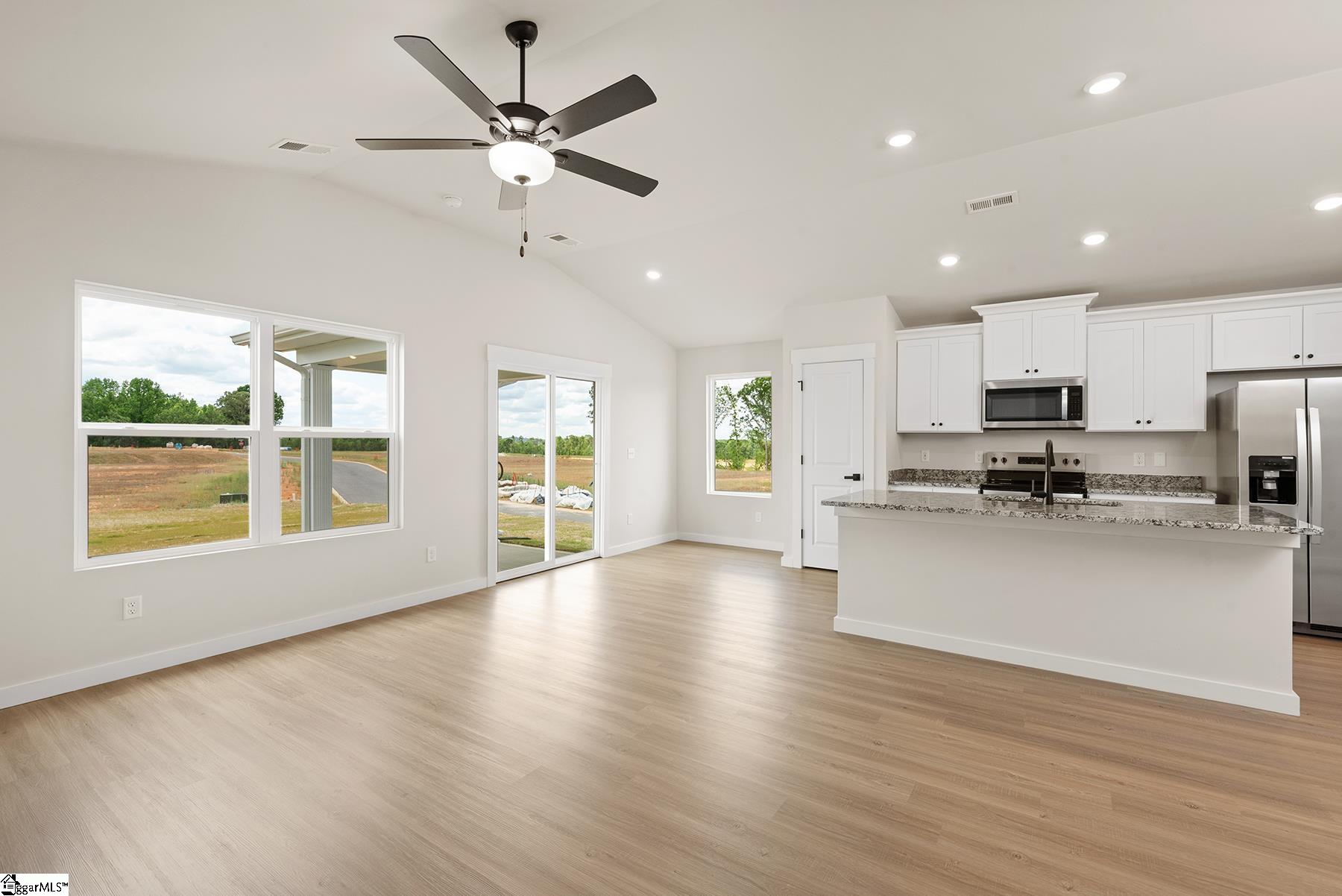 1073 Mossy Oak Drive Moore, SC 29369