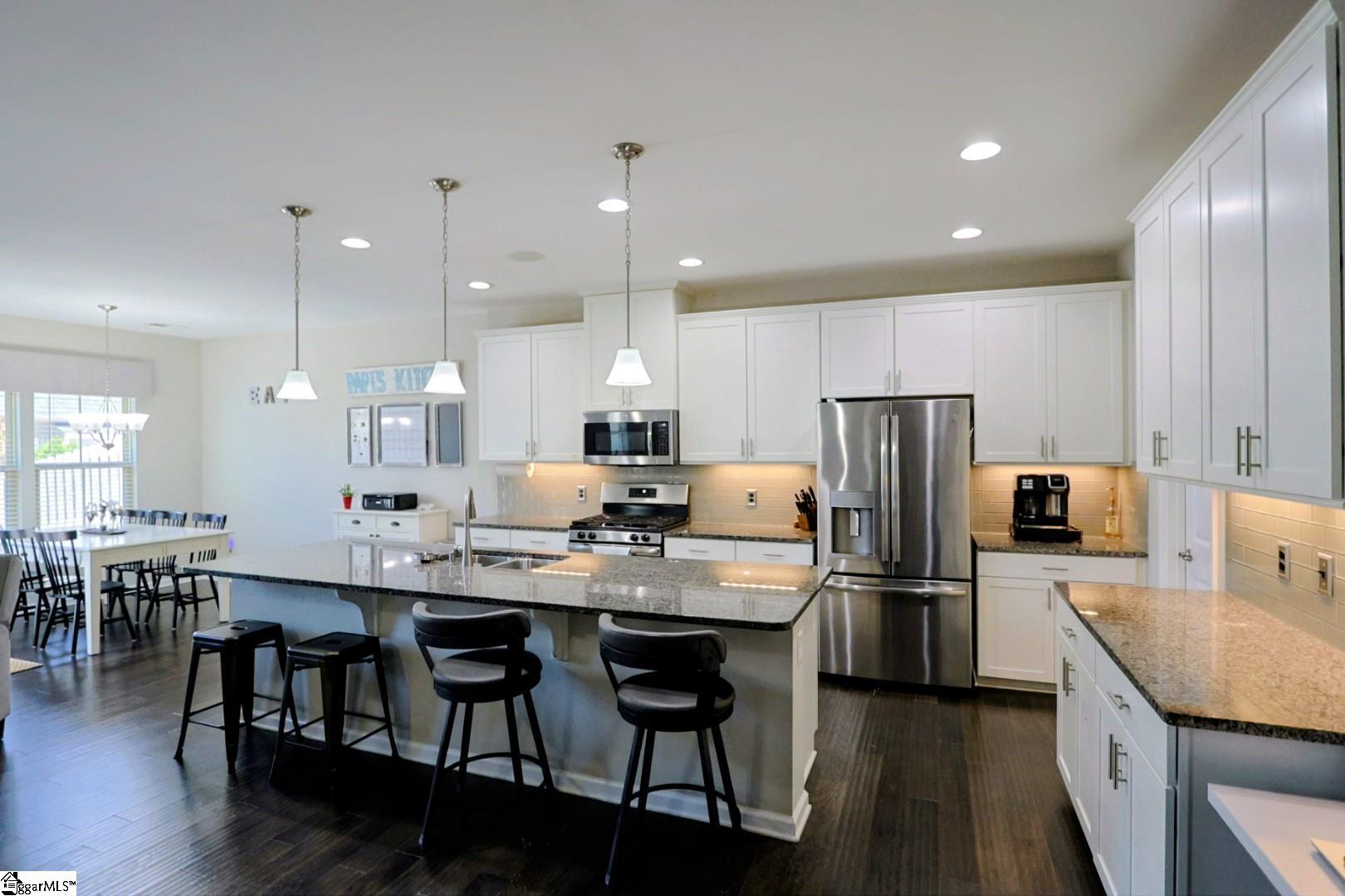 301 Farlow Court Simpsonville, SC 29681