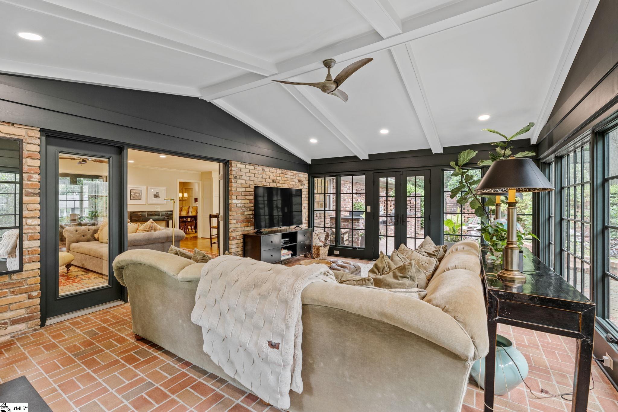 507 Kenilworth Drive Greenville, SC 29615