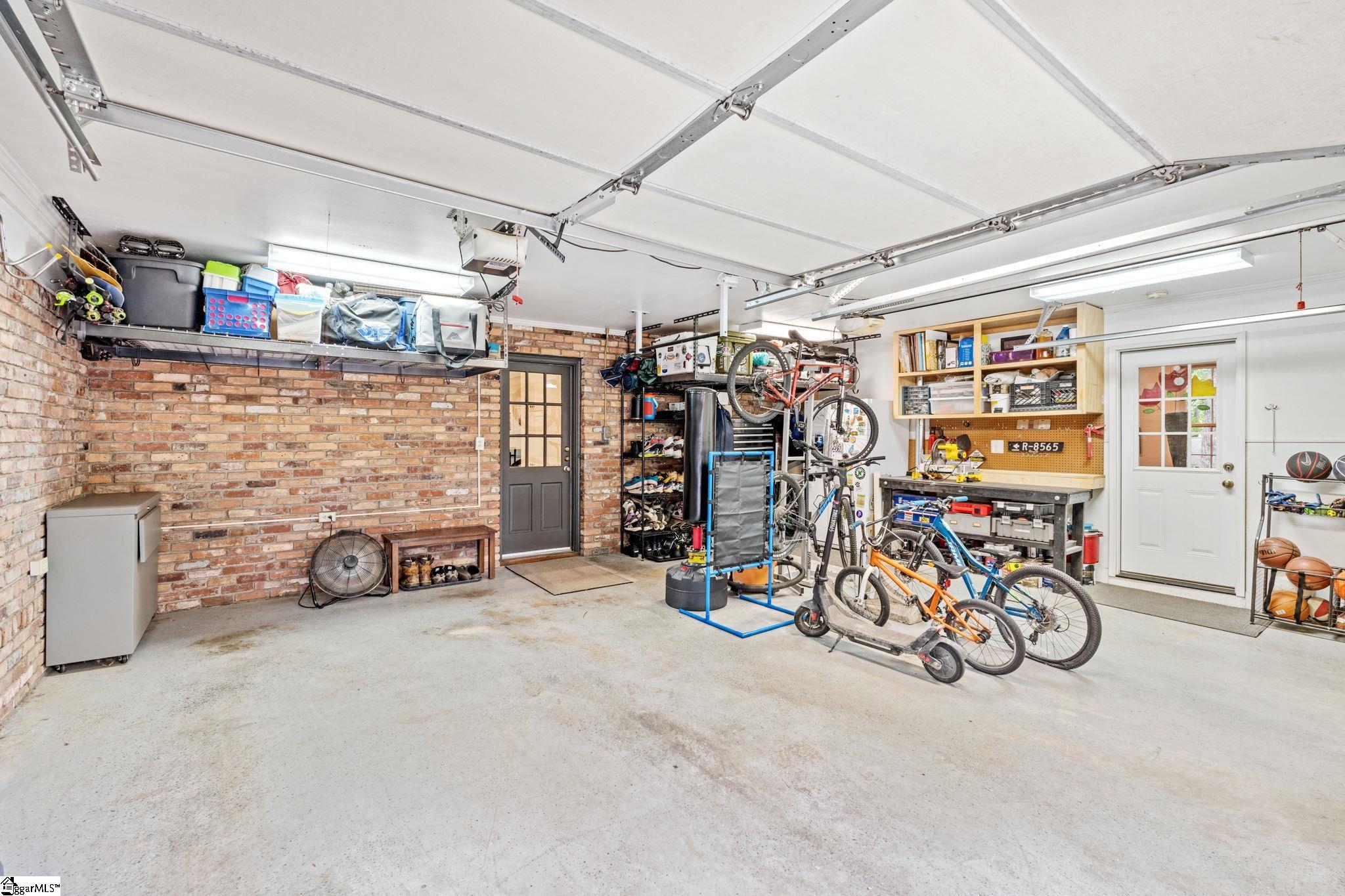 507 Kenilworth Drive Greenville, SC 29615