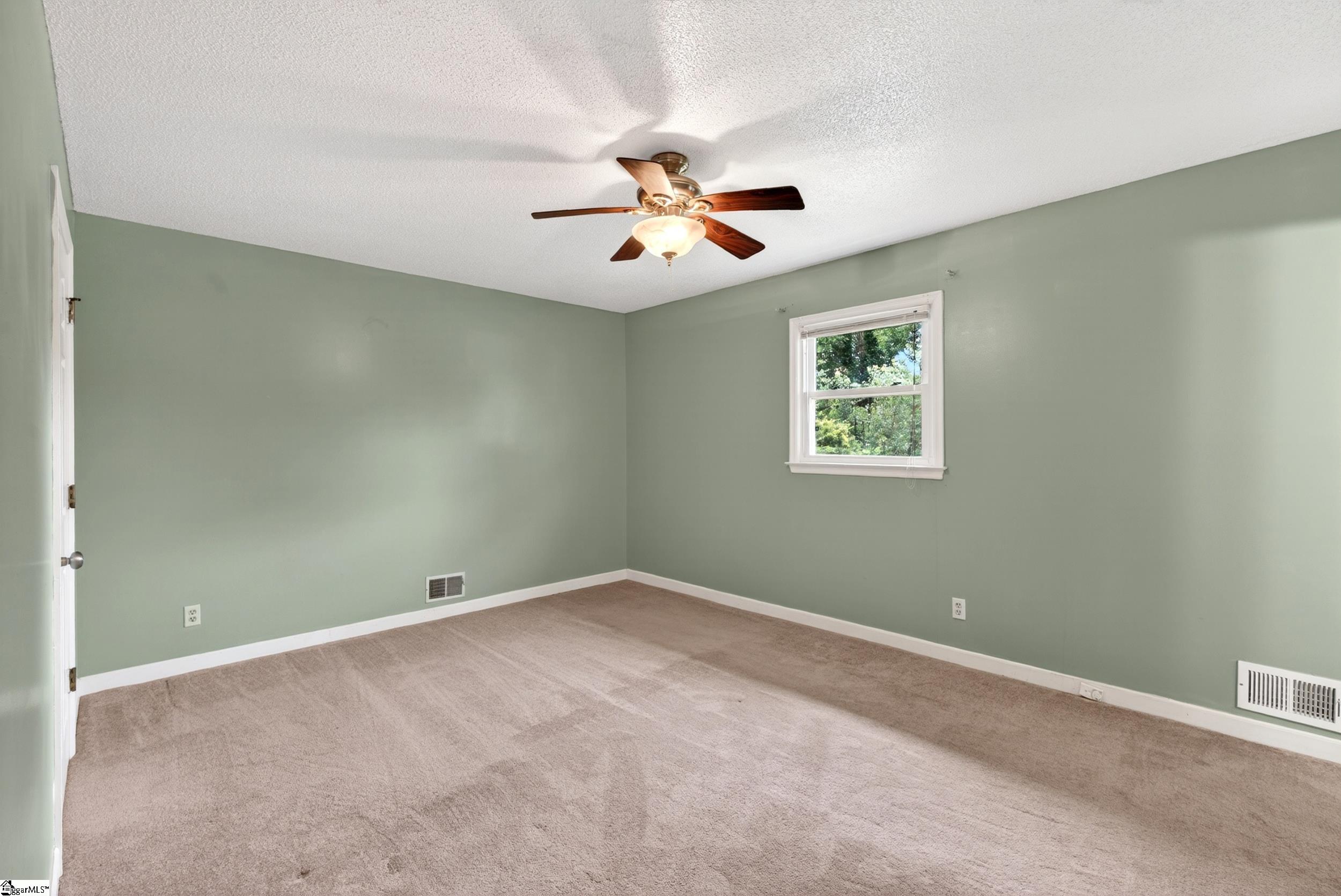109 Woodruff Court Moore, SC 29369