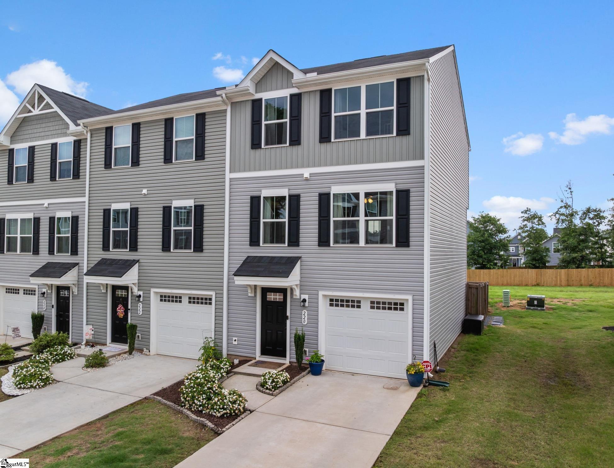 220 Brooklane Court Easley, SC 29642
