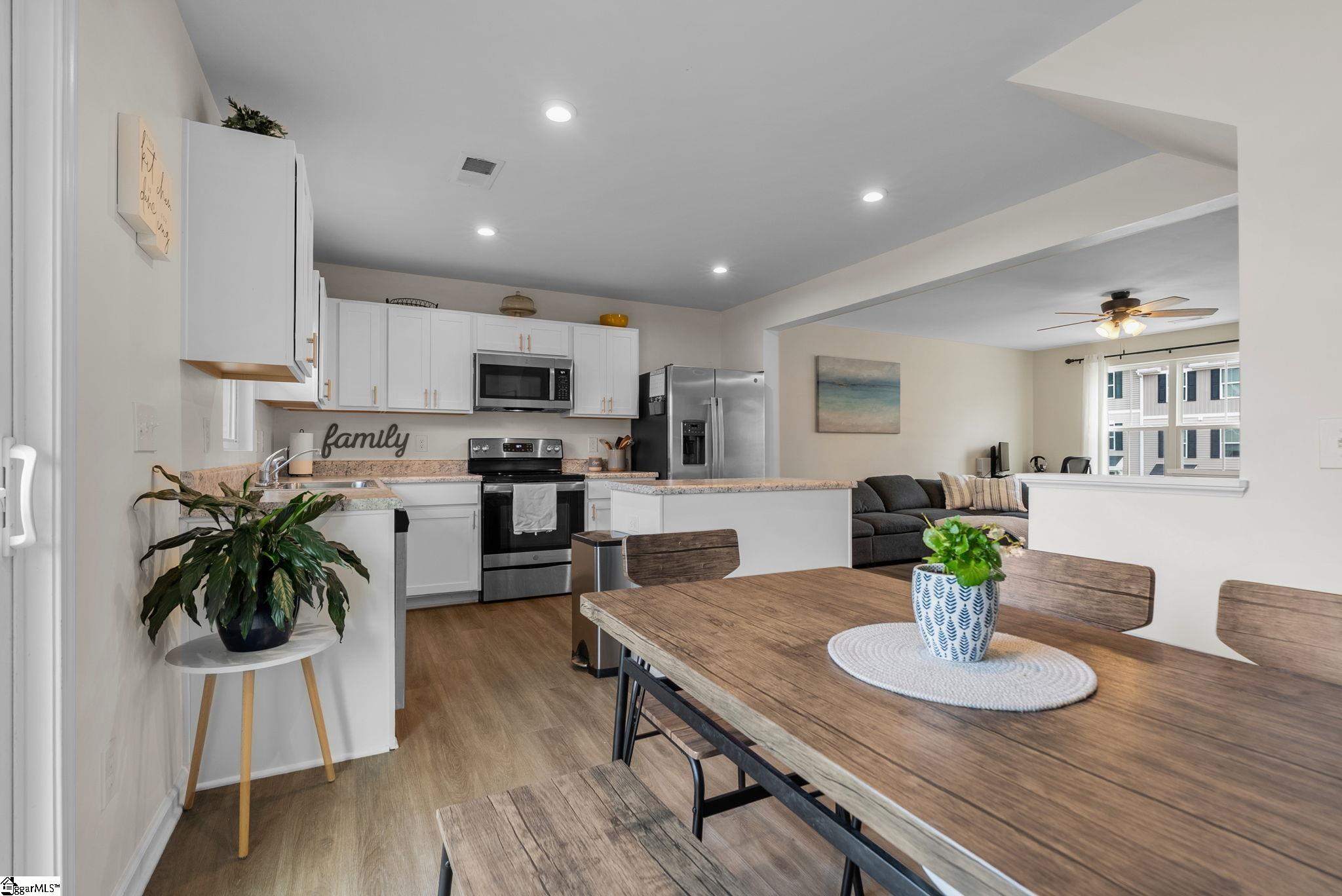 220 Brooklane Court Easley, SC 29642