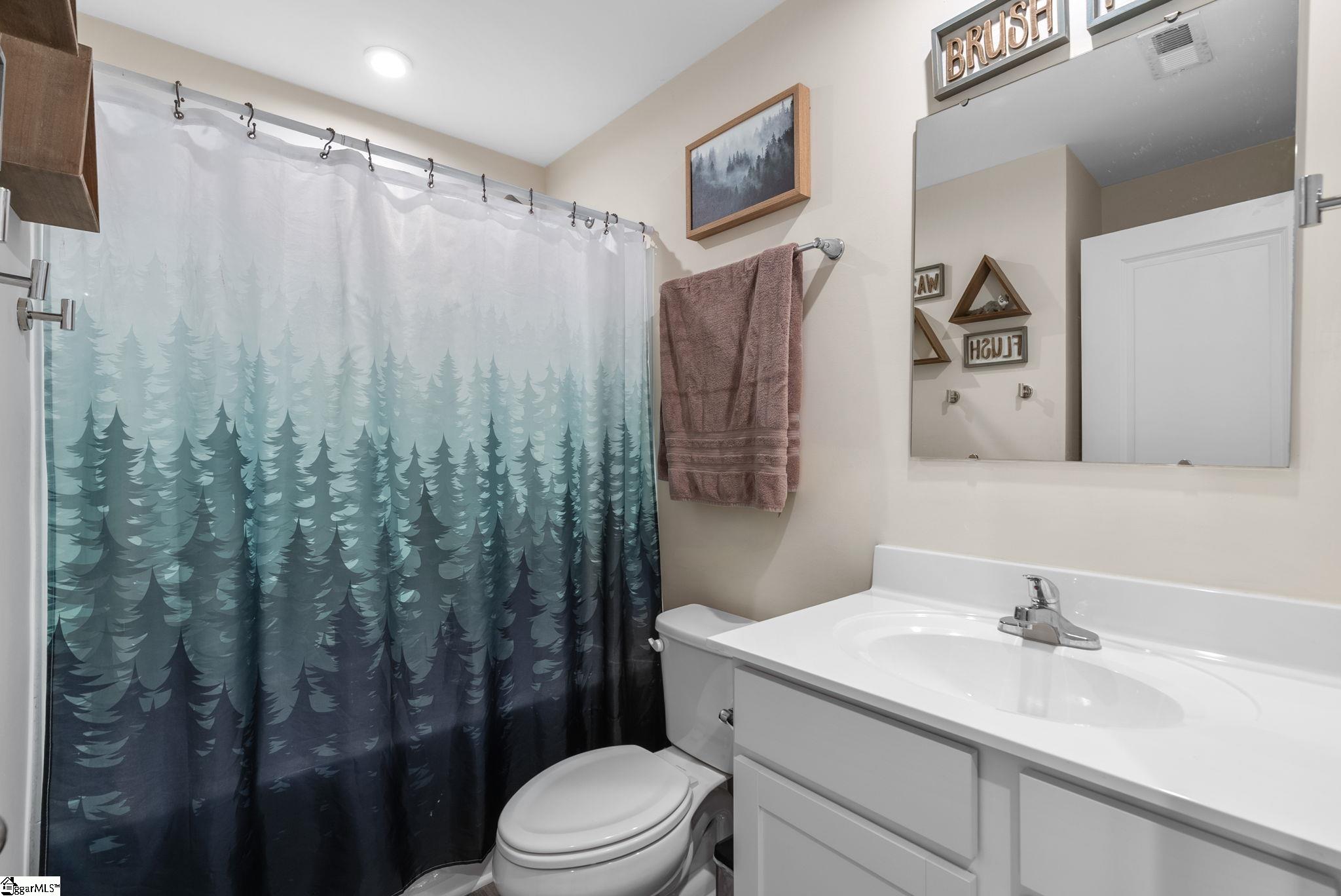 220 Brooklane Court Easley, SC 29642