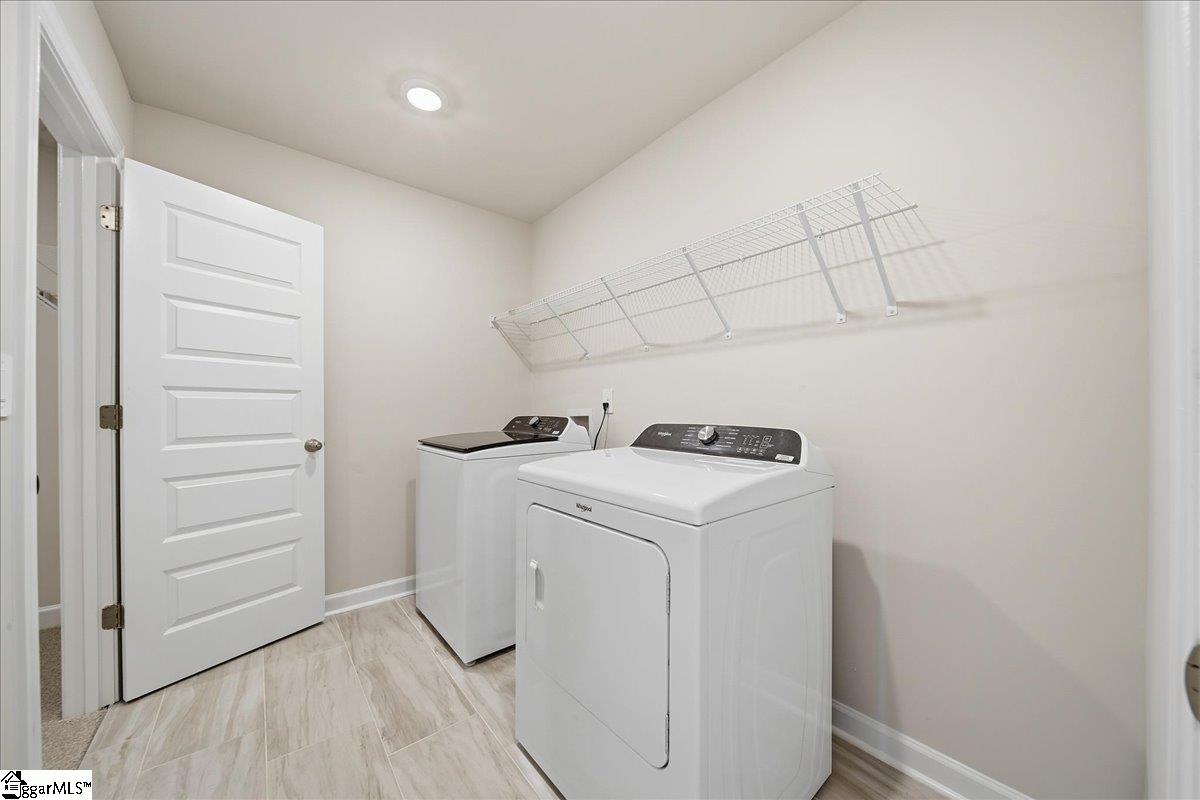 108 Gibbon Way Gray Court, SC 29645