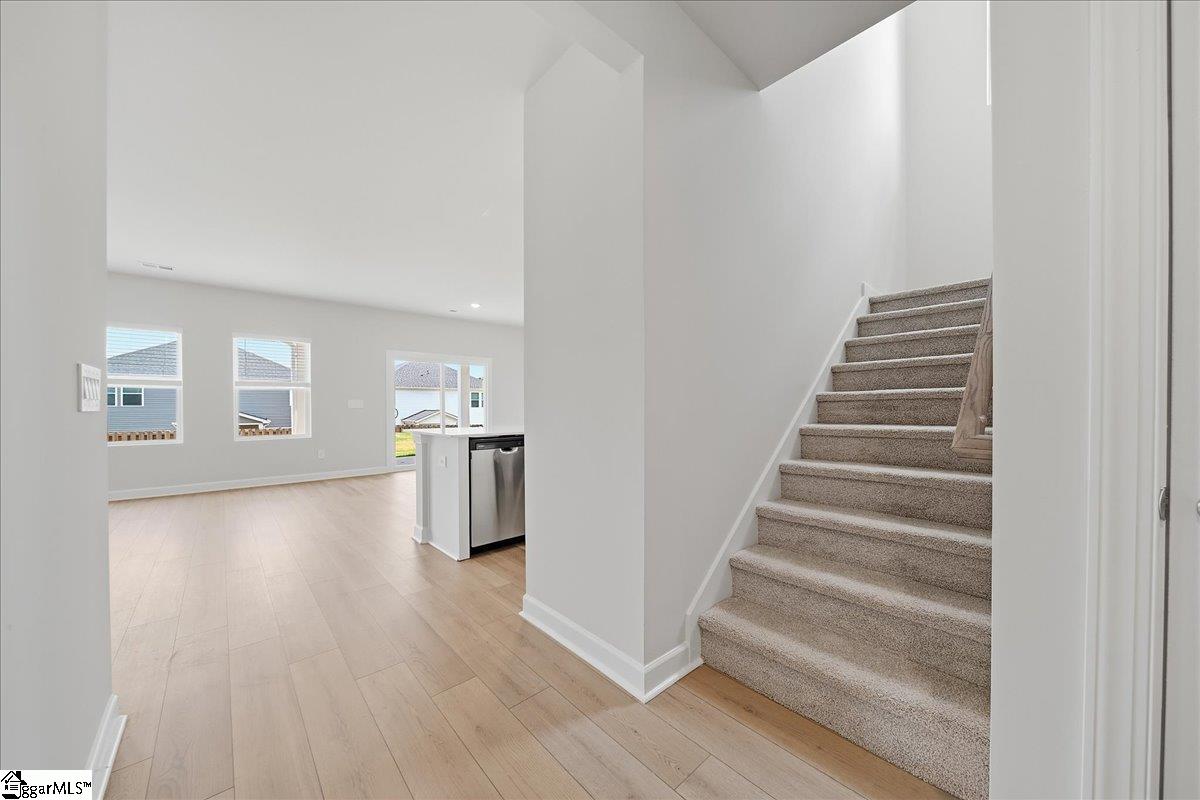 108 Gibbon Way Gray Court, SC 29645