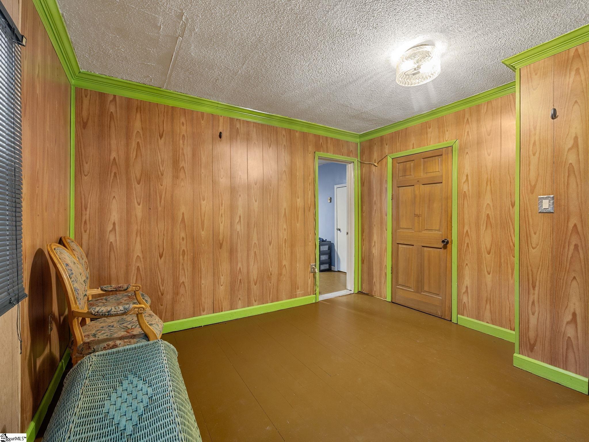 1 F Street Inman, SC 29349