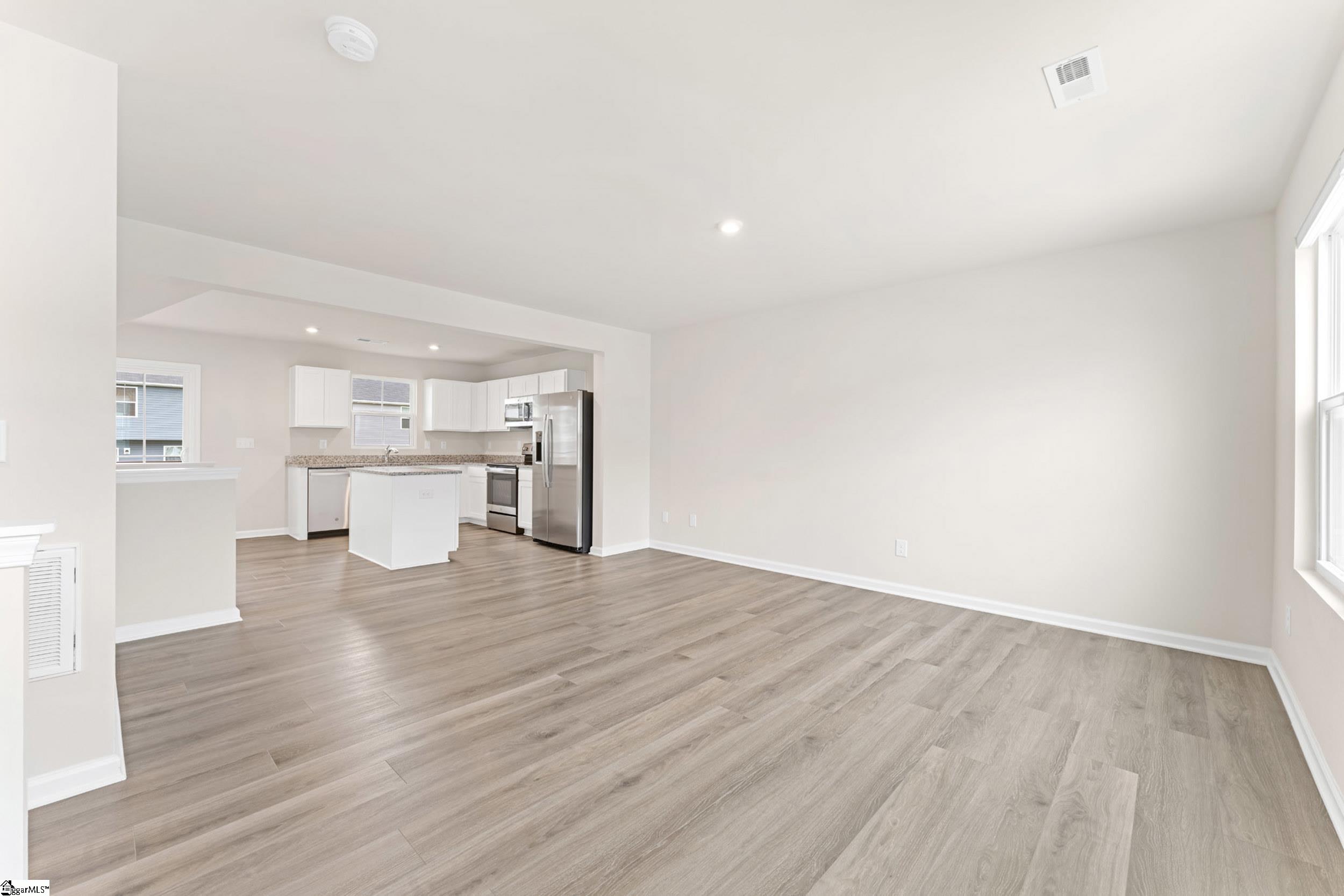 9 Verdant Leaf Way Greenville, SC 29617