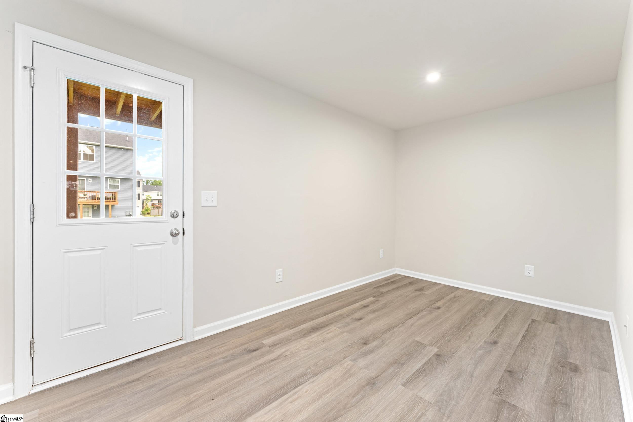 9 Verdant Leaf Way Greenville, SC 29617