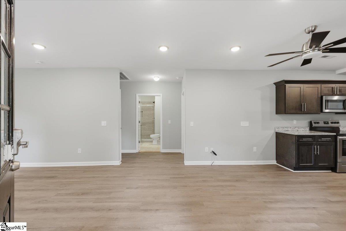 6 Davis Street Greenville, SC 29609