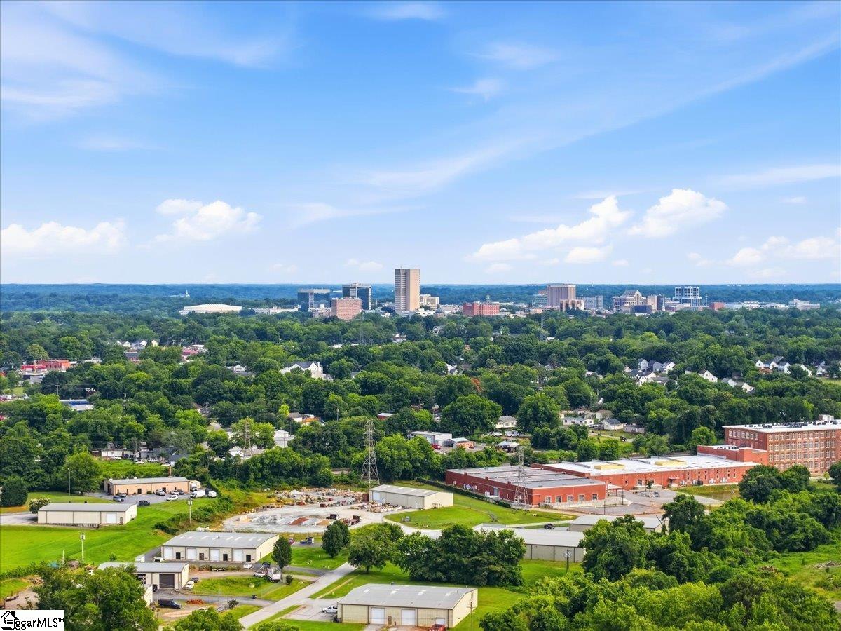 6 Davis Street Greenville, SC 29609
