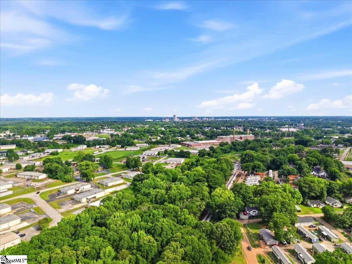 6 Davis Street Greenville, SC 29609