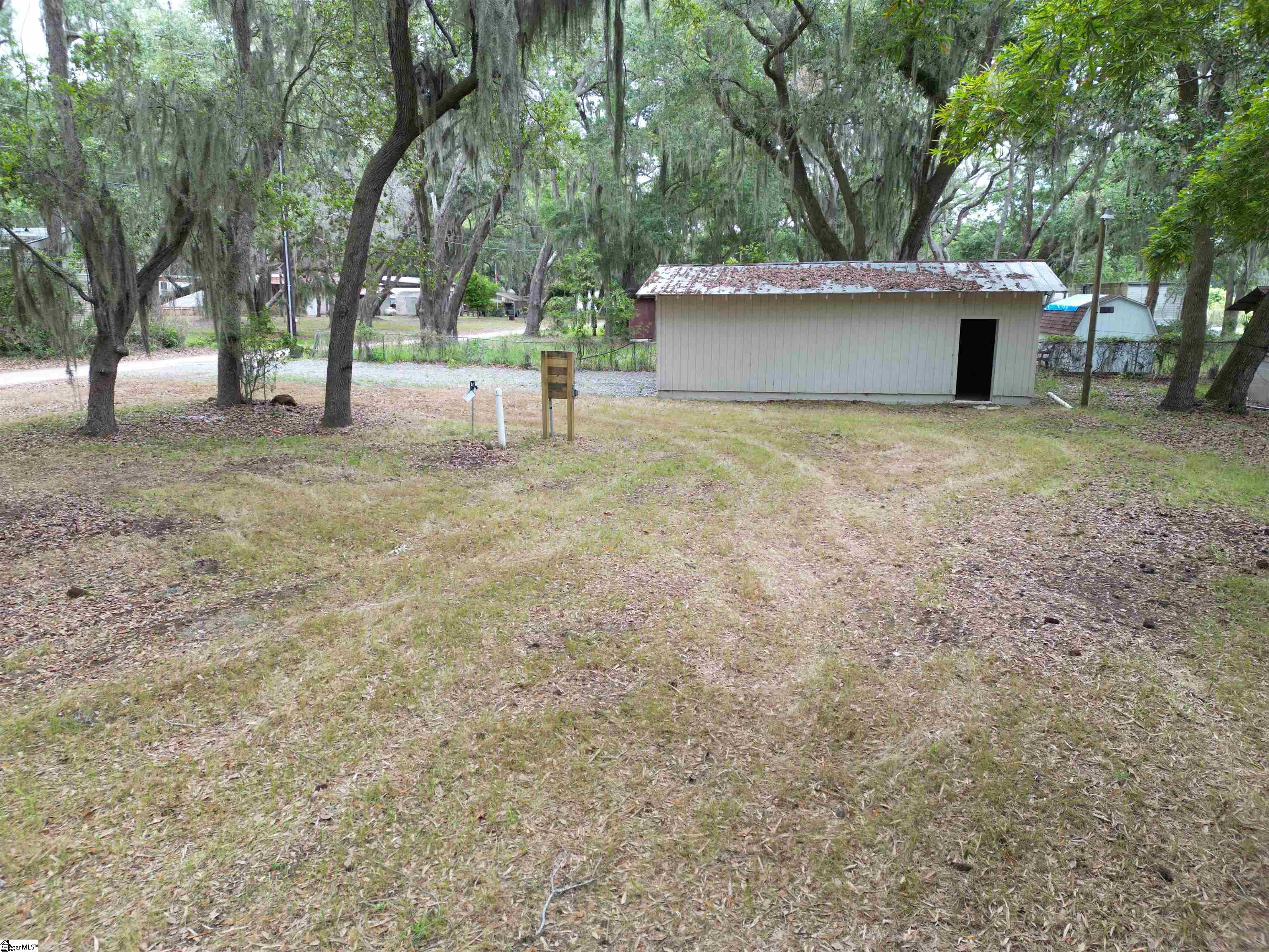 31 Mosse Road Beaufort, SC 29920