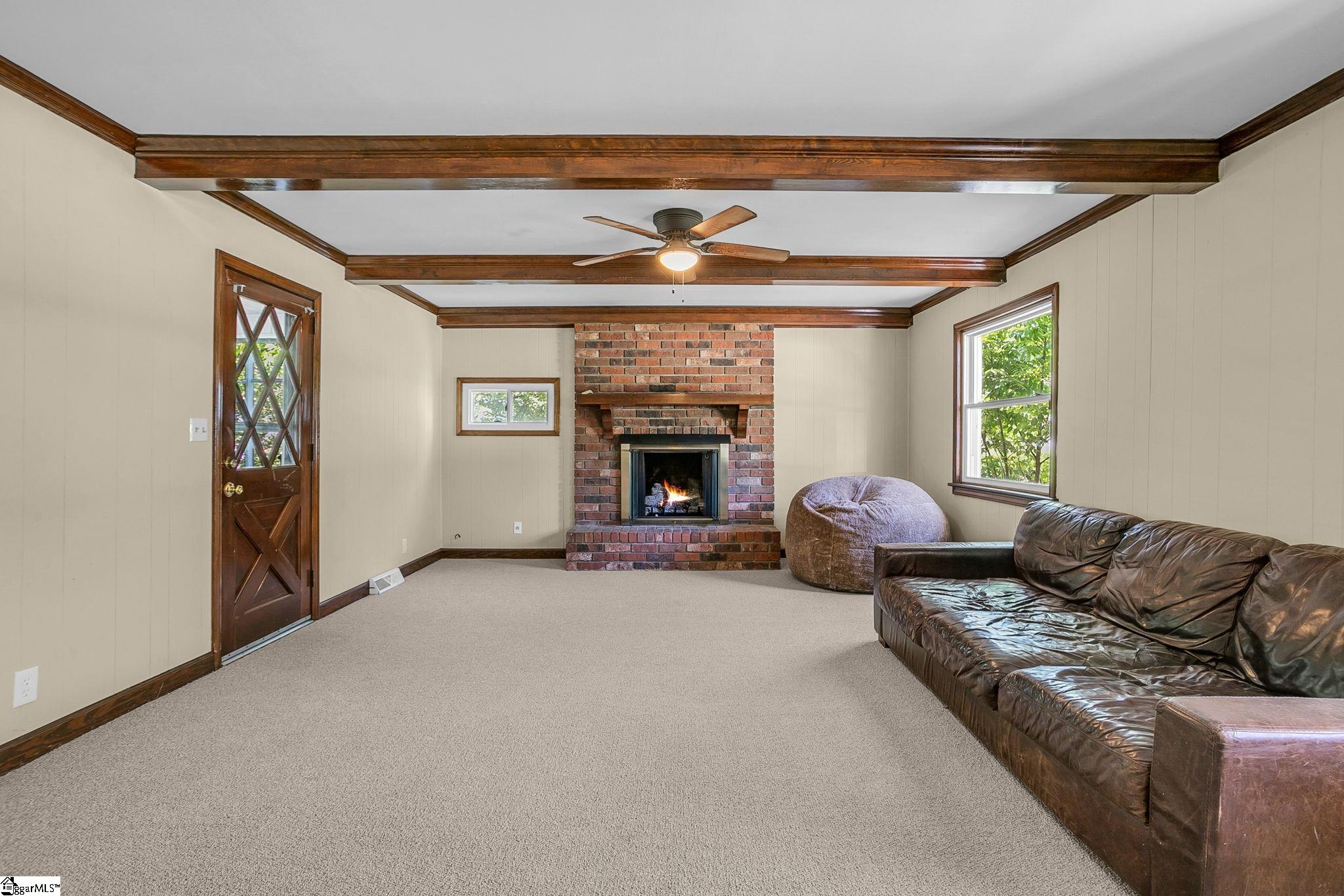 14 Piedmont Avenue Piedmont, SC 29673