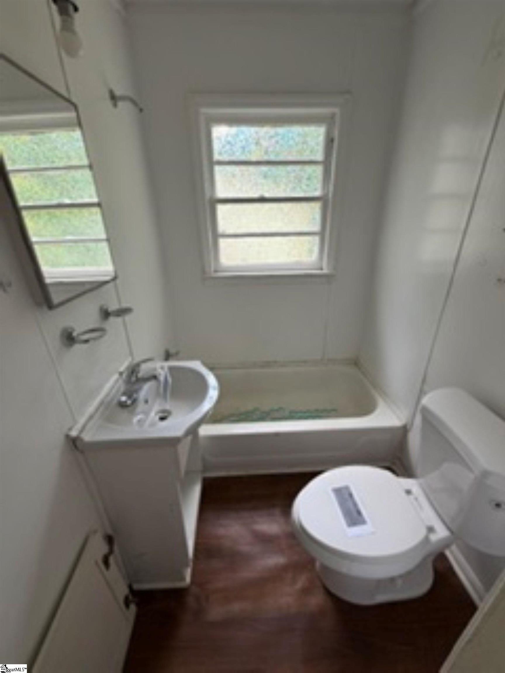 729 W Georgia Street Woodruff, SC 29388