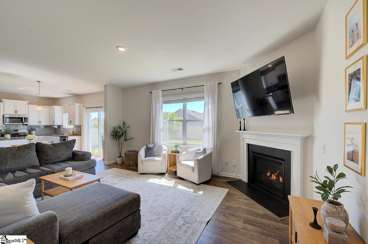 106 Hartridge Drive Simpsonville, SC 29680