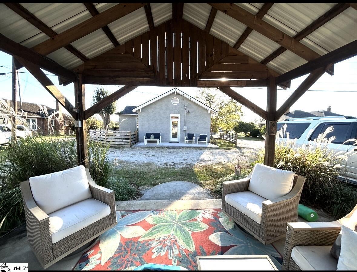 211 Duke Street Ninety Six, SC 29666