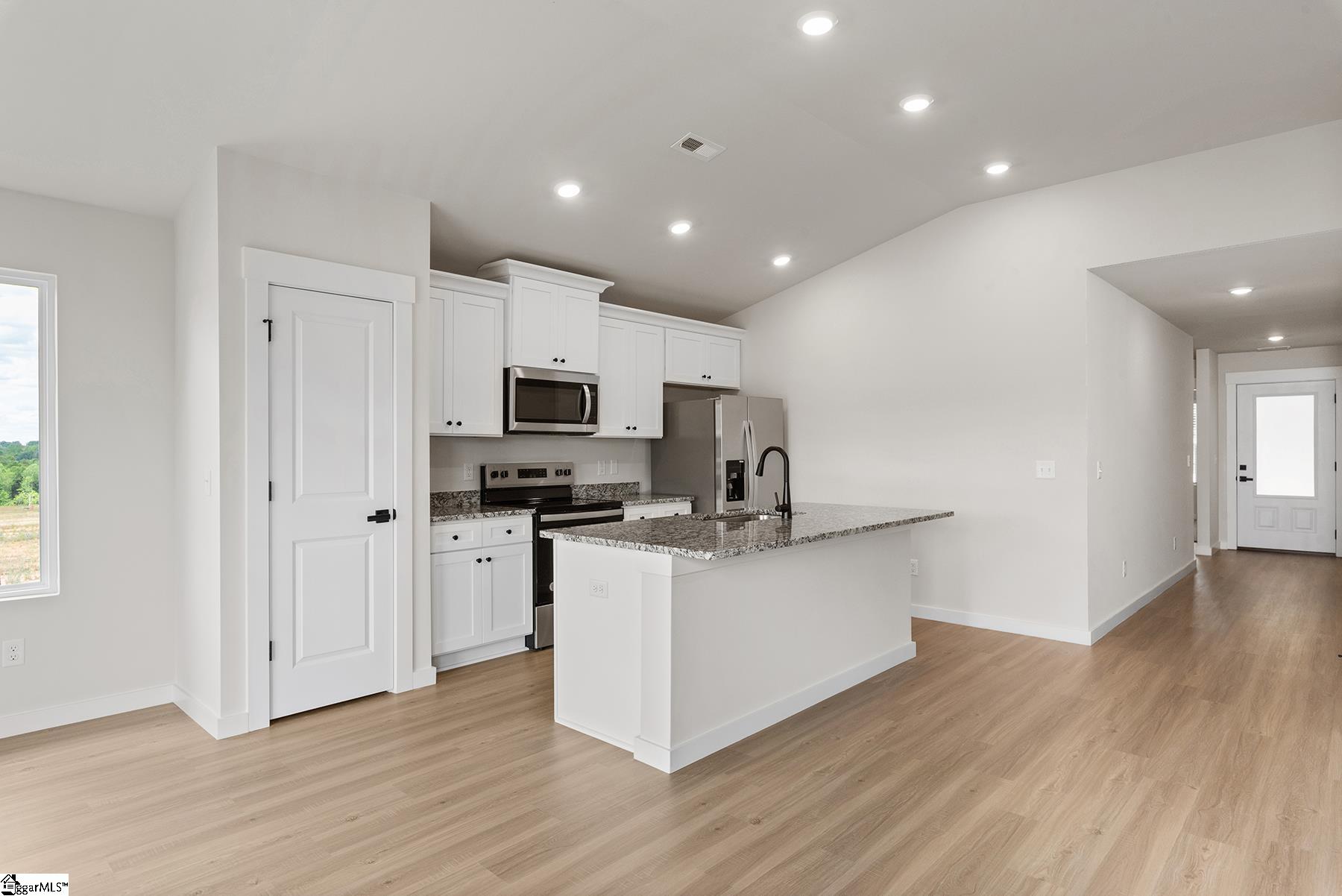1408 Wild Indigo Way Moore, SC 29369