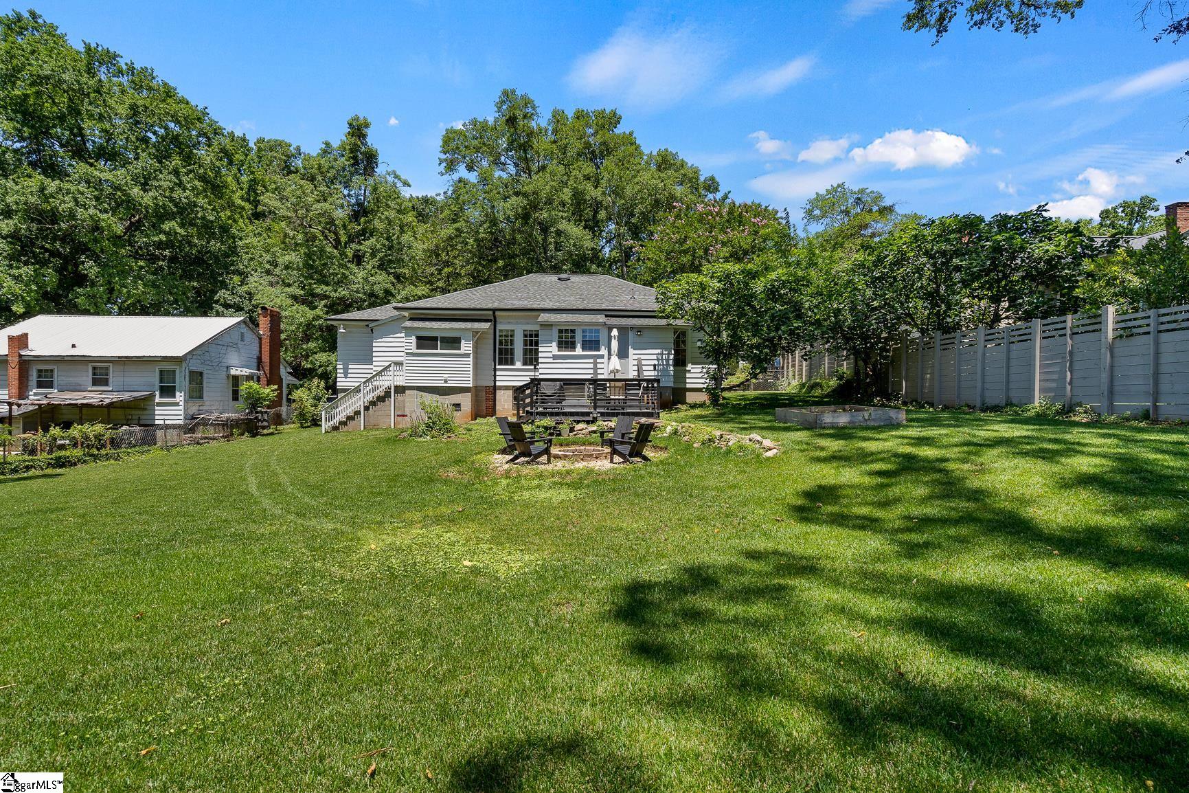 6 Rogers Avenue Greenville, SC 29617