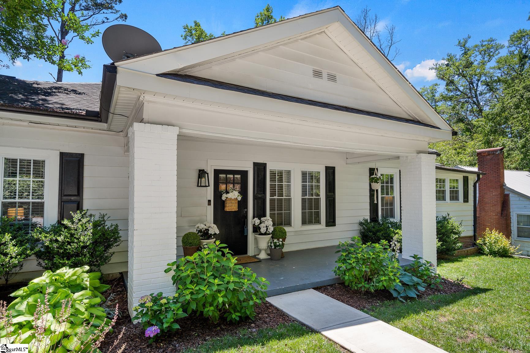 6 Rogers Avenue Greenville, SC 29617
