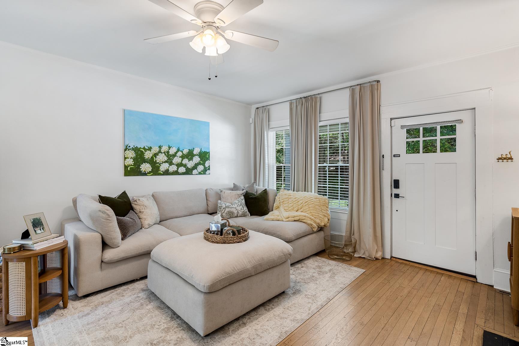 6 Rogers Avenue Greenville, SC 29617