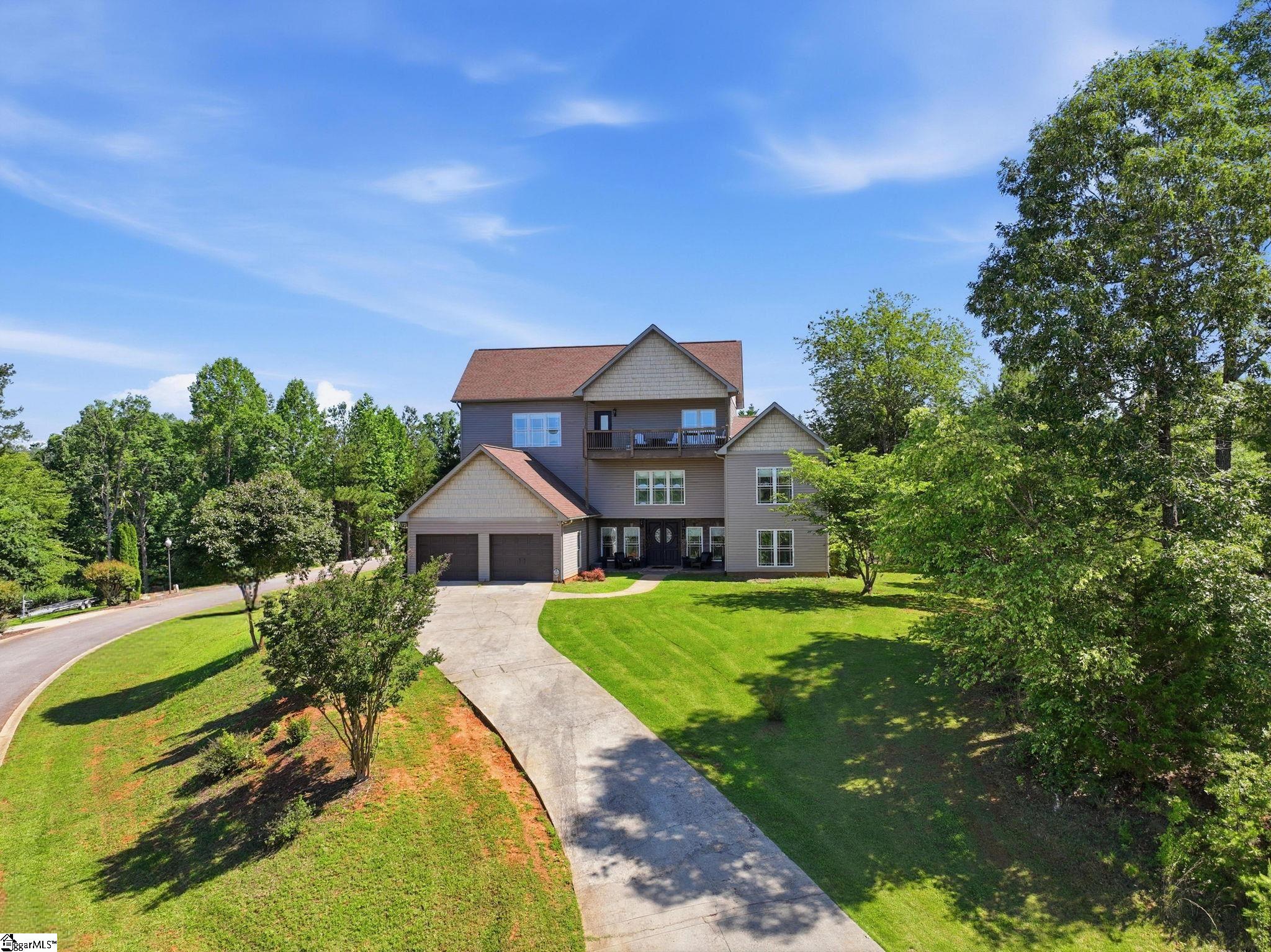 142 W Waters Edge Lane West Union, SC 29696
