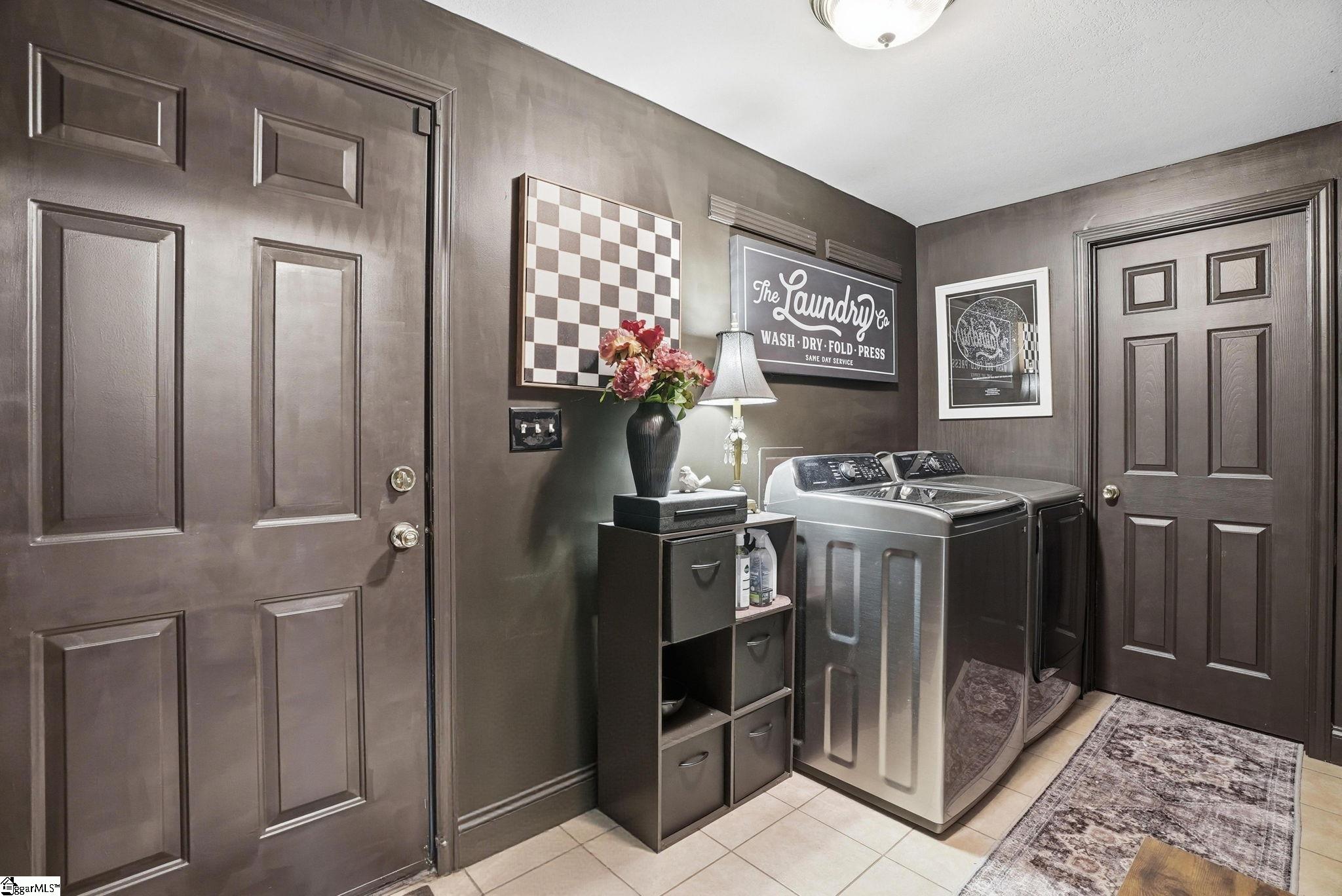 142 W Waters Edge Lane West Union, SC 29696