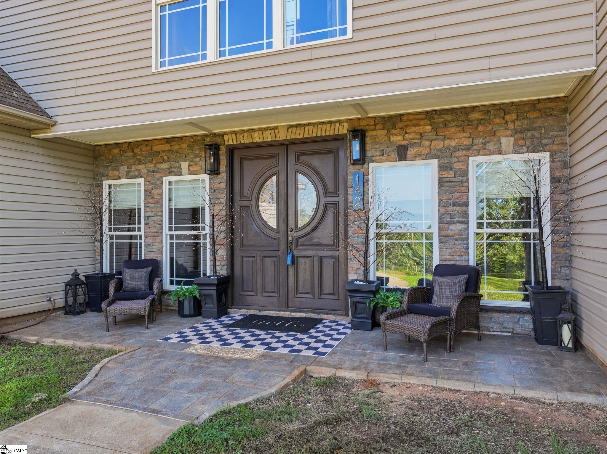 142 W Waters Edge Lane West Union, SC 29696
