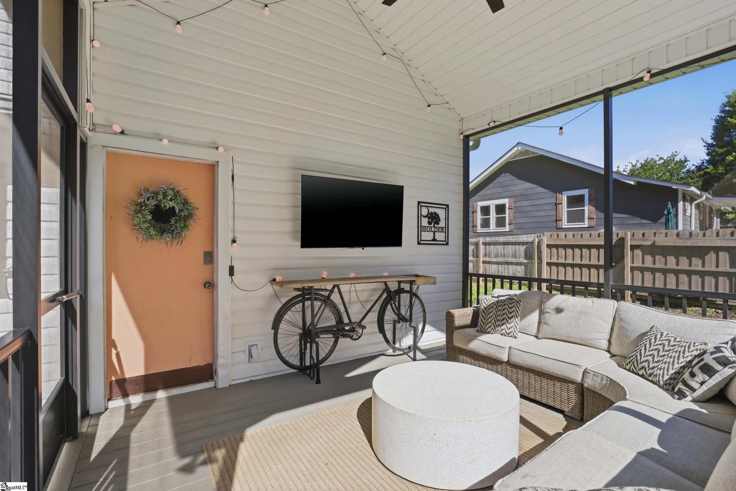 14 School Street Travelers Rest, SC 29690